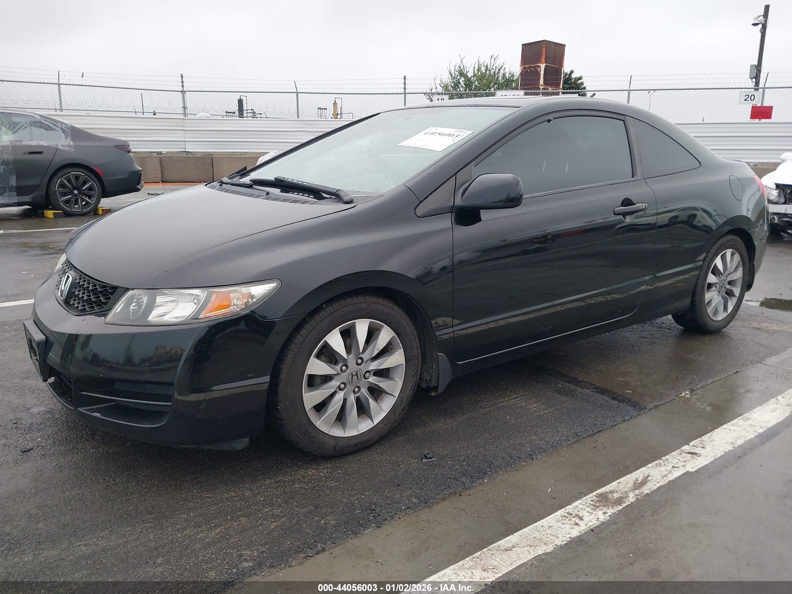 HONDA CIVIC image 2