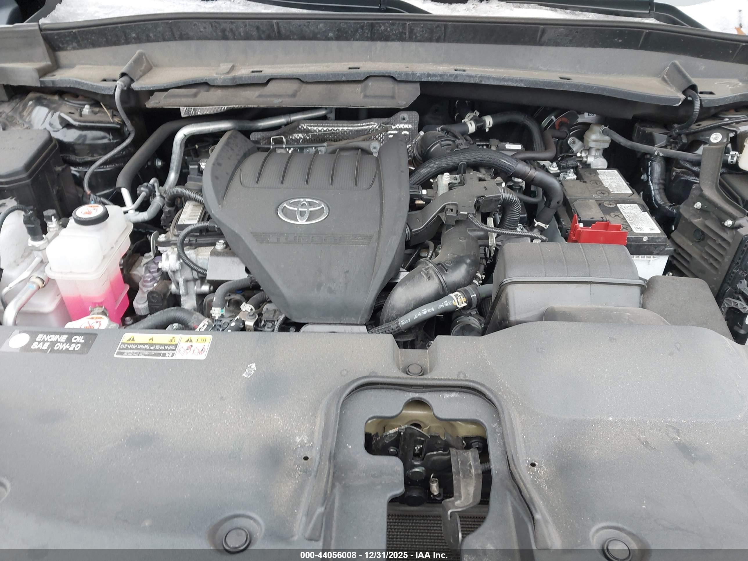TOYOTA GRAND image 10