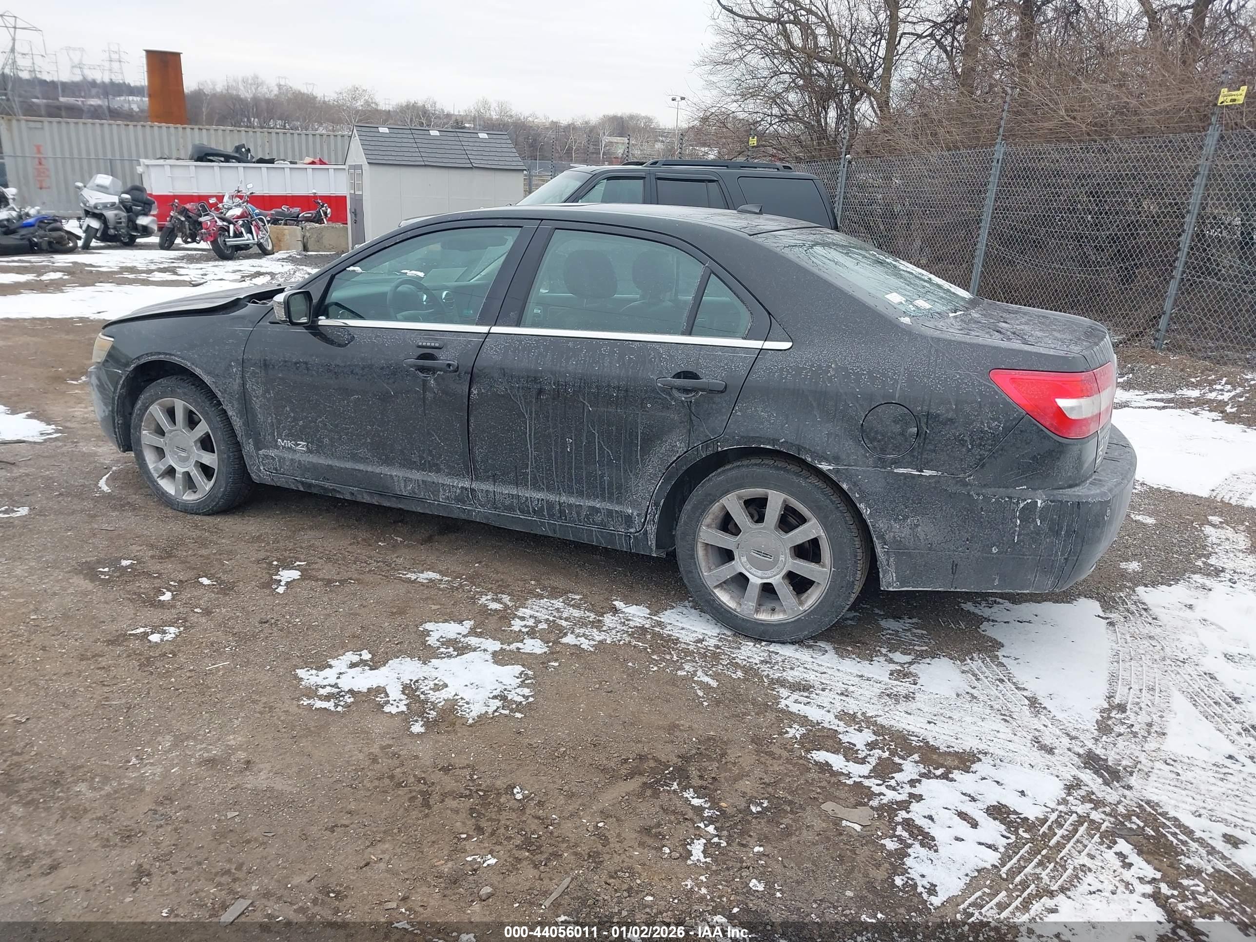 LINCOLN MKZ image 3