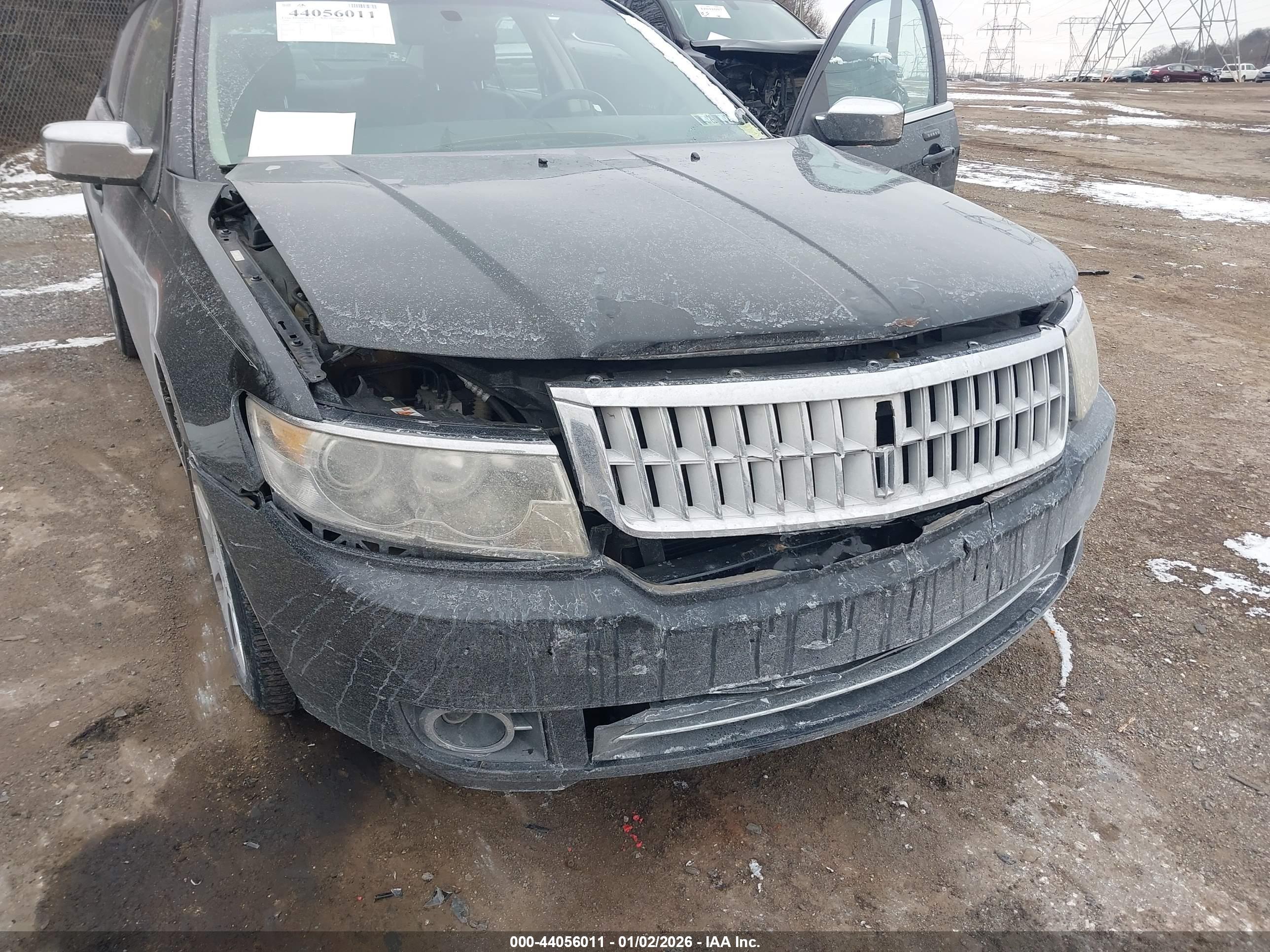 LINCOLN MKZ image 6