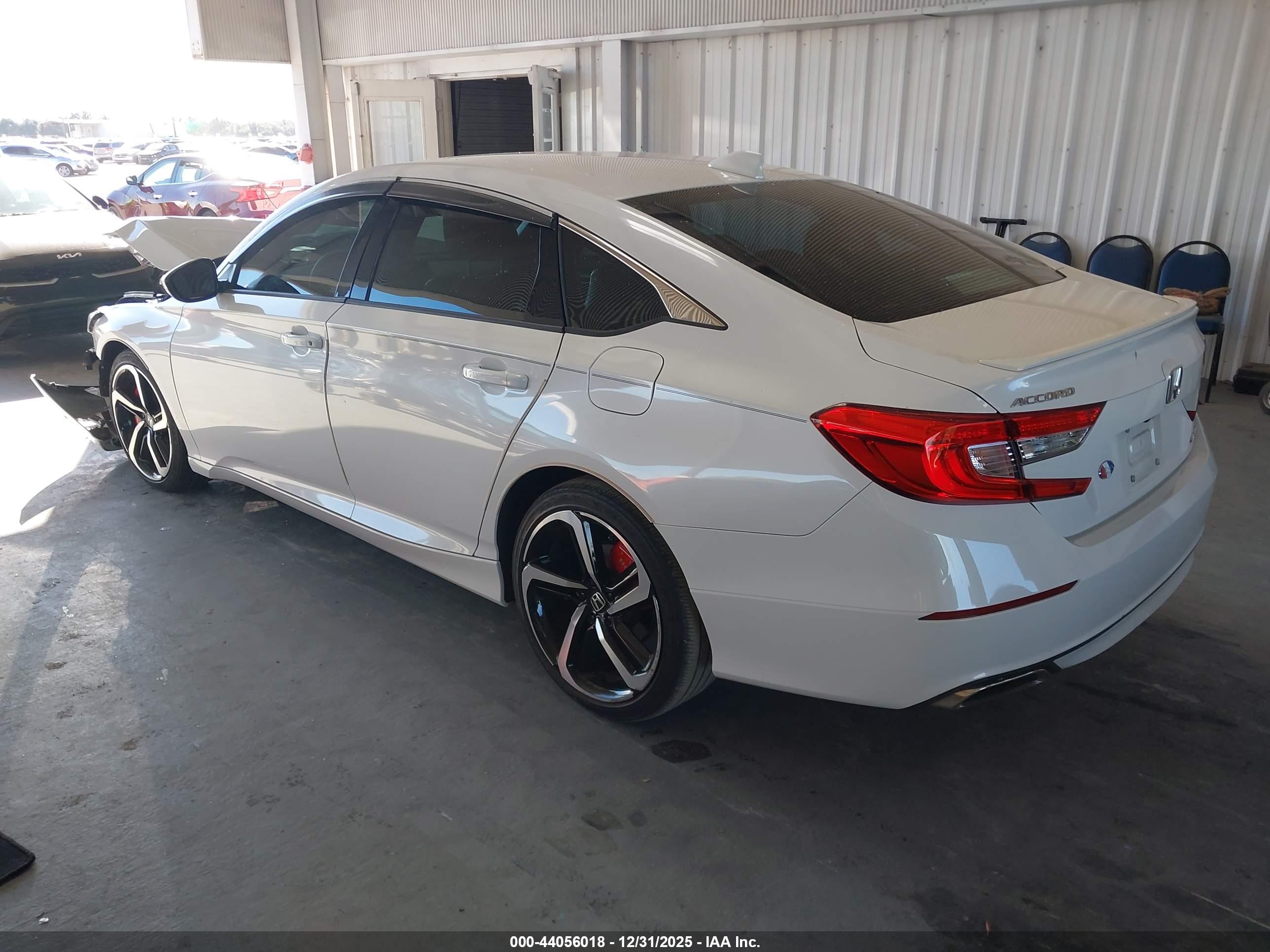 HONDA ACCORD image 3