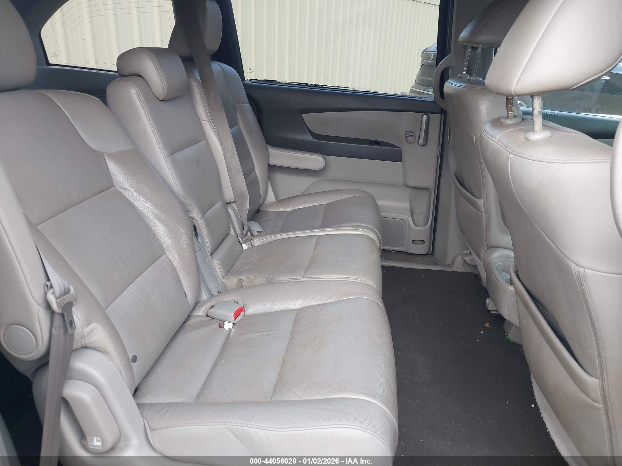 HONDA ODYSSEY image 8