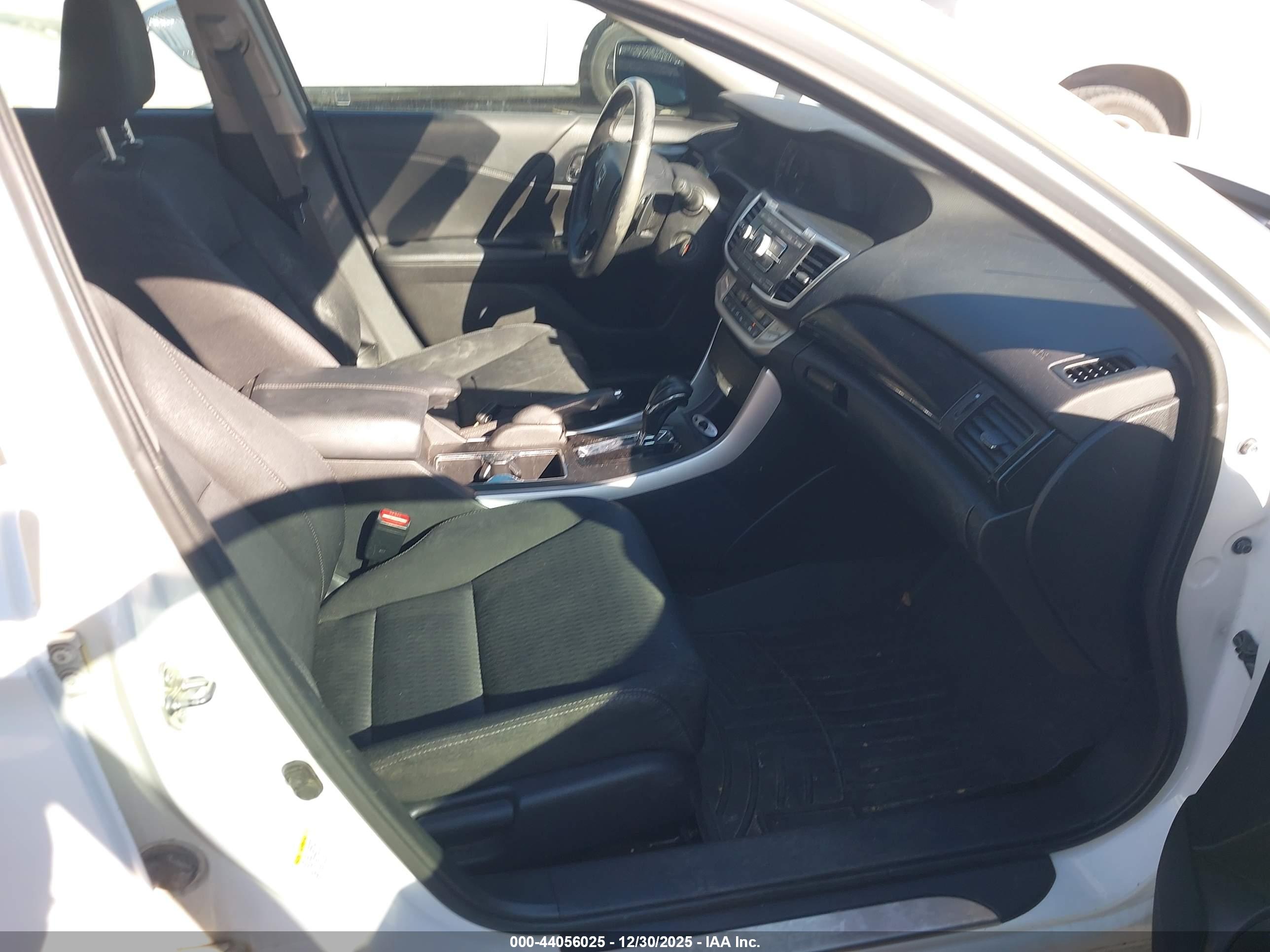 HONDA ACCORD image 5