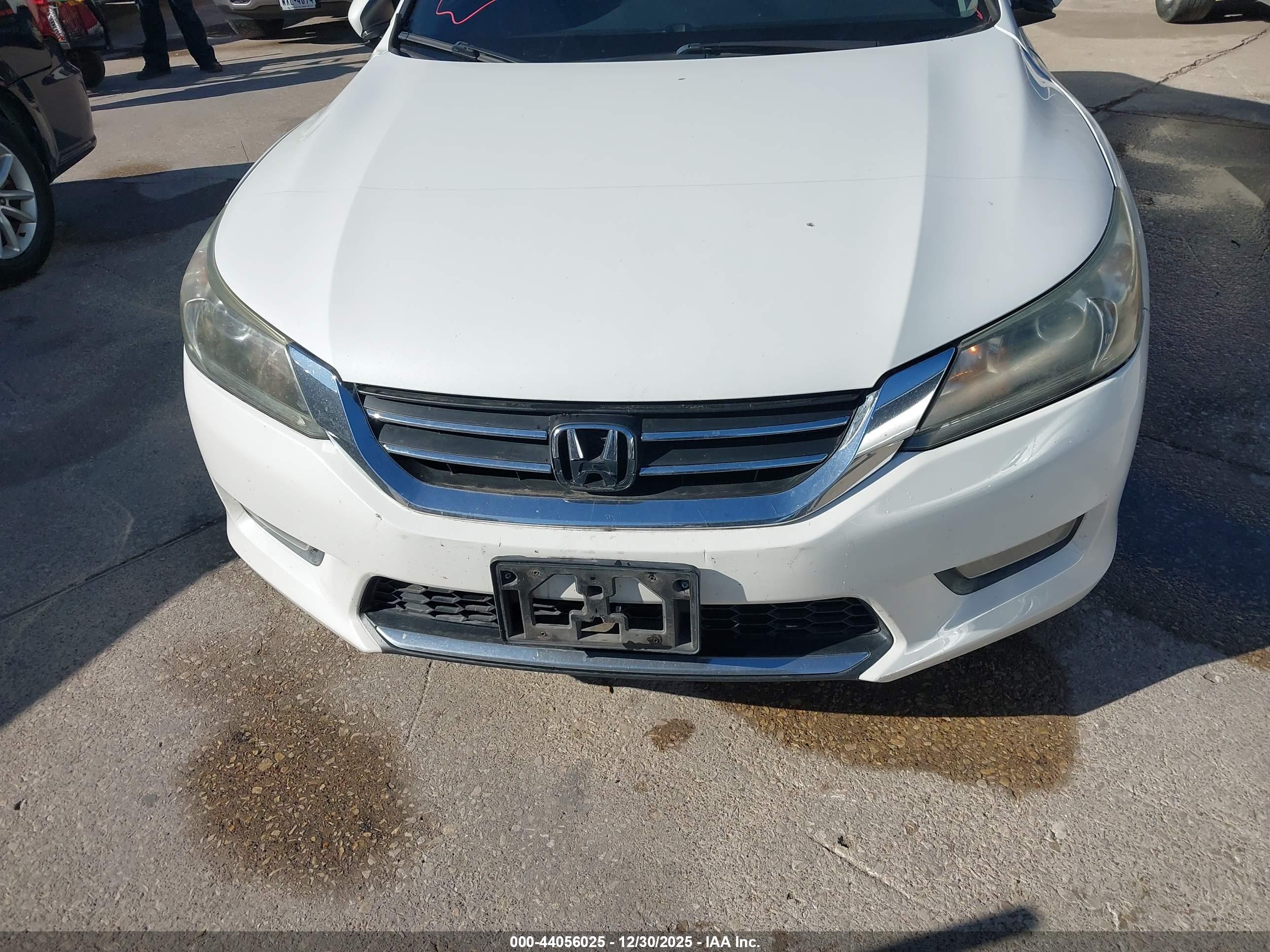 HONDA ACCORD image 6