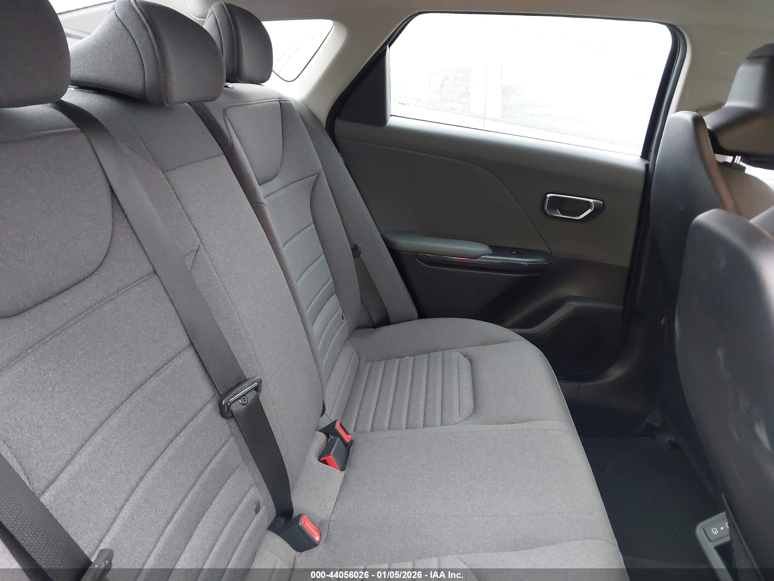 KIA K4 image 8