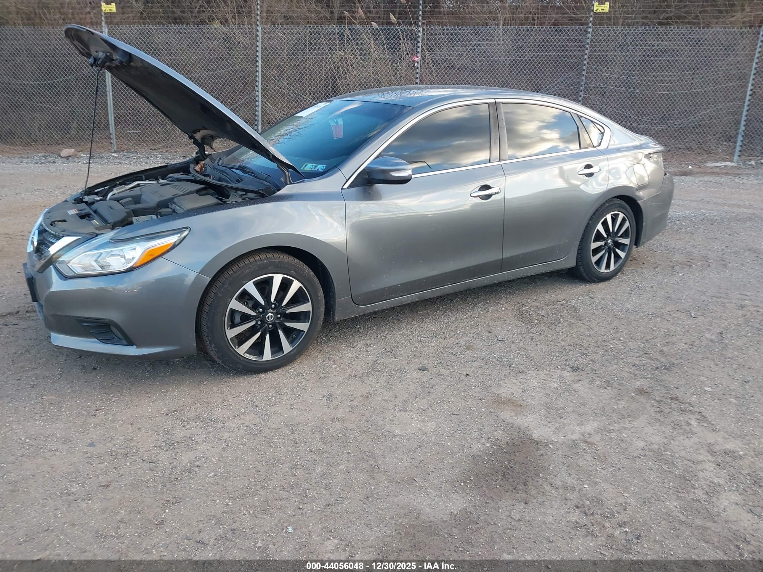 NISSAN ALTIMA image 2
