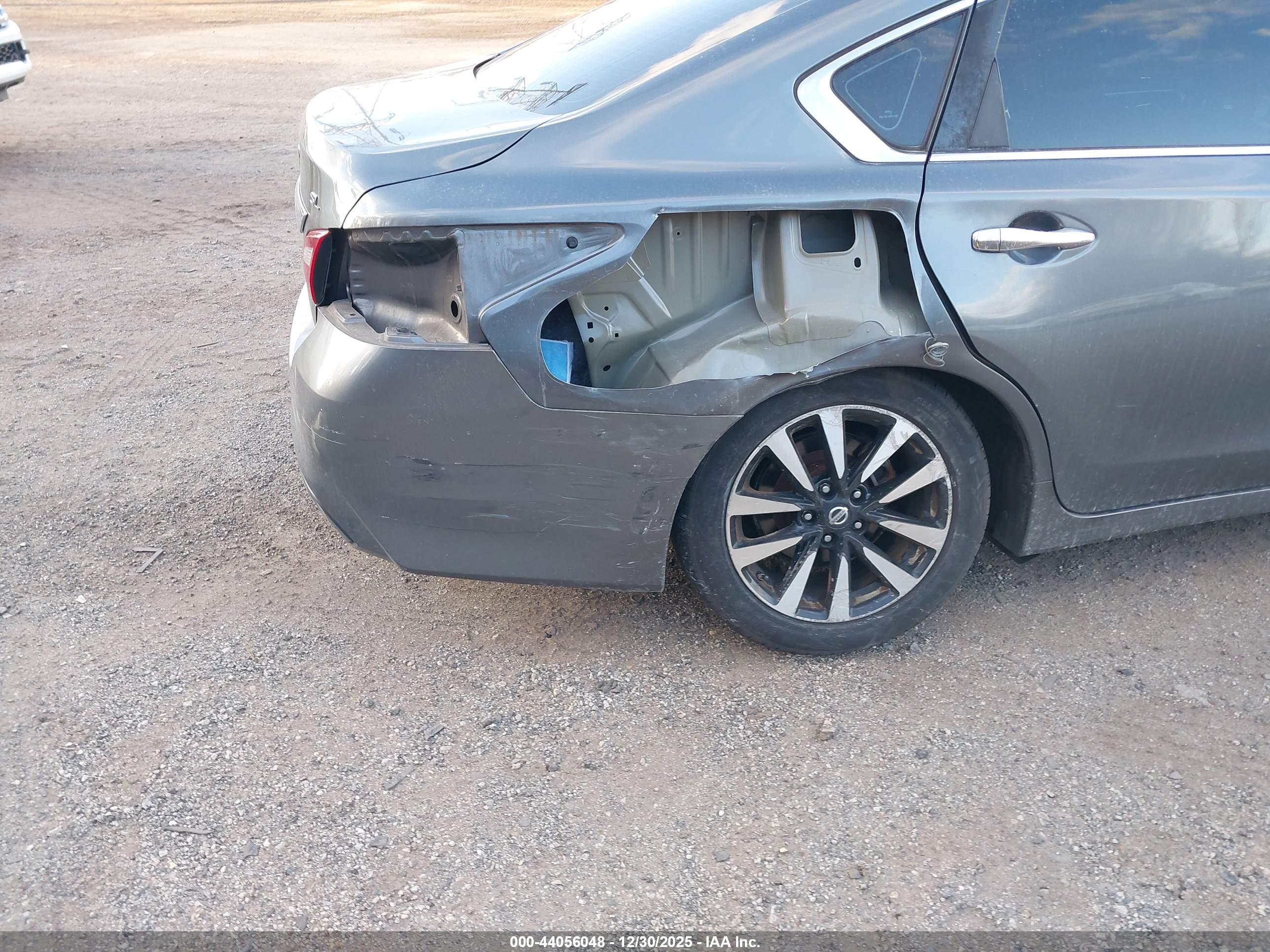 NISSAN ALTIMA image 6
