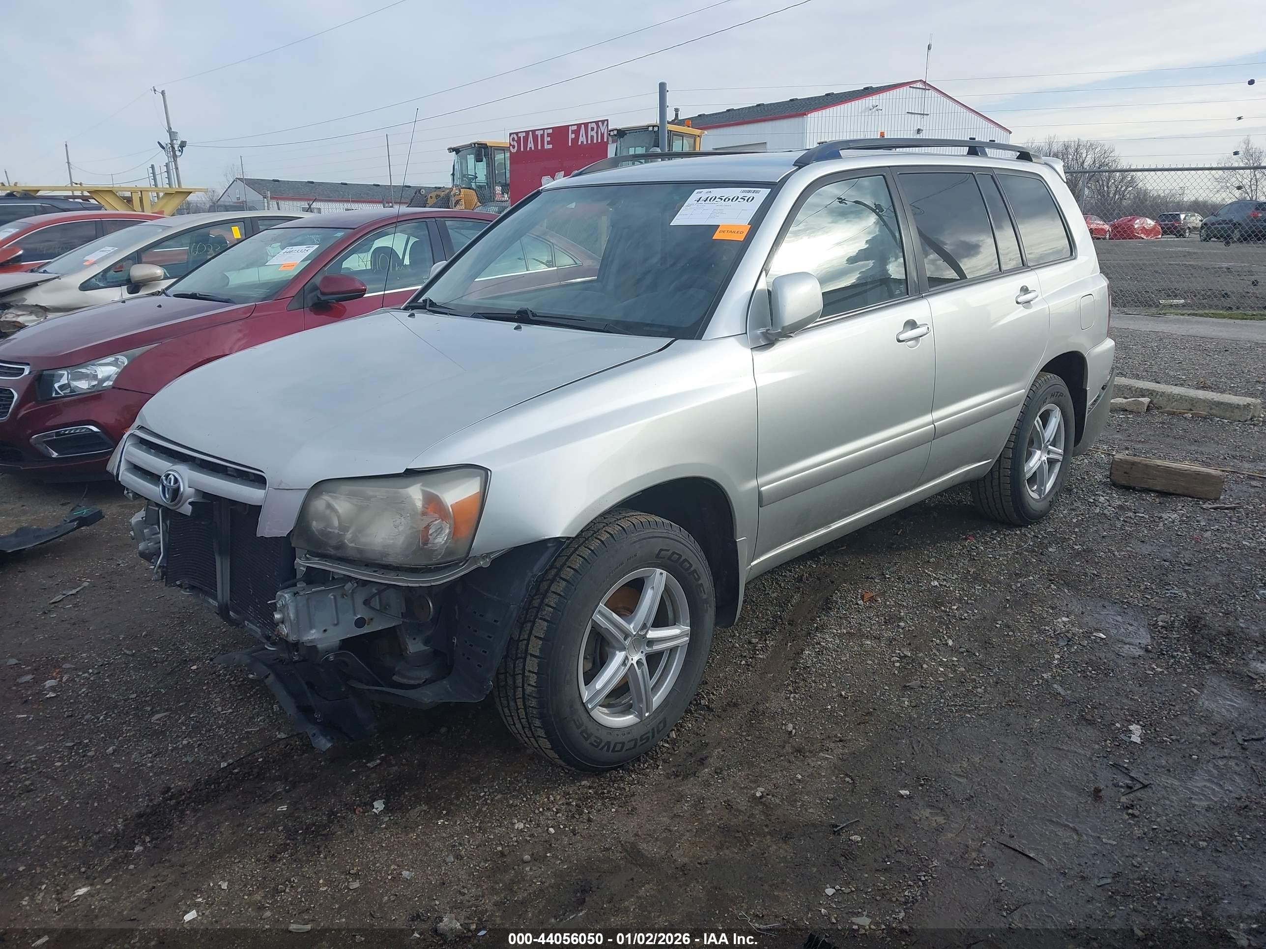 TOYOTA HIGHLANDER image 2
