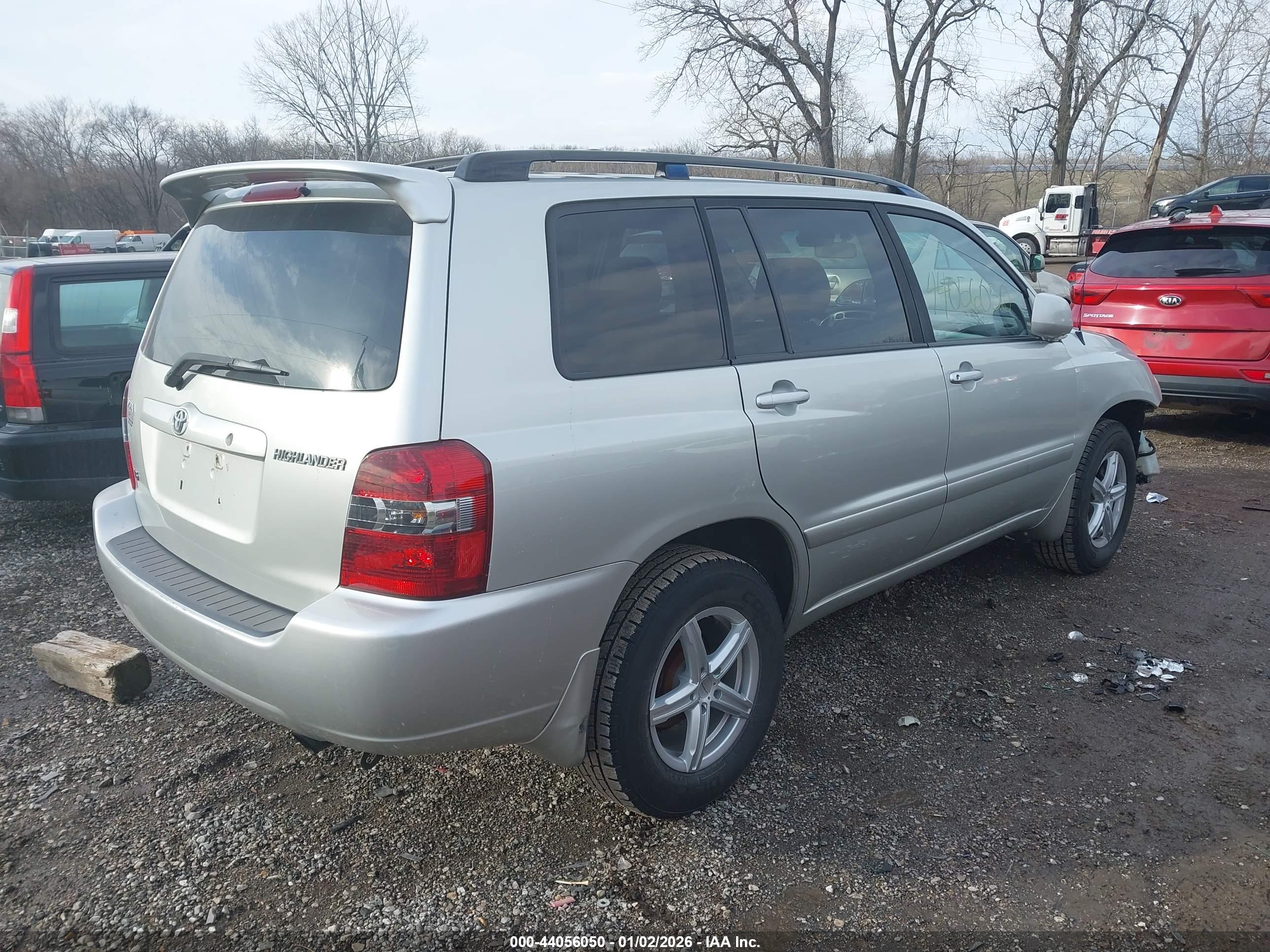 TOYOTA HIGHLANDER image 4