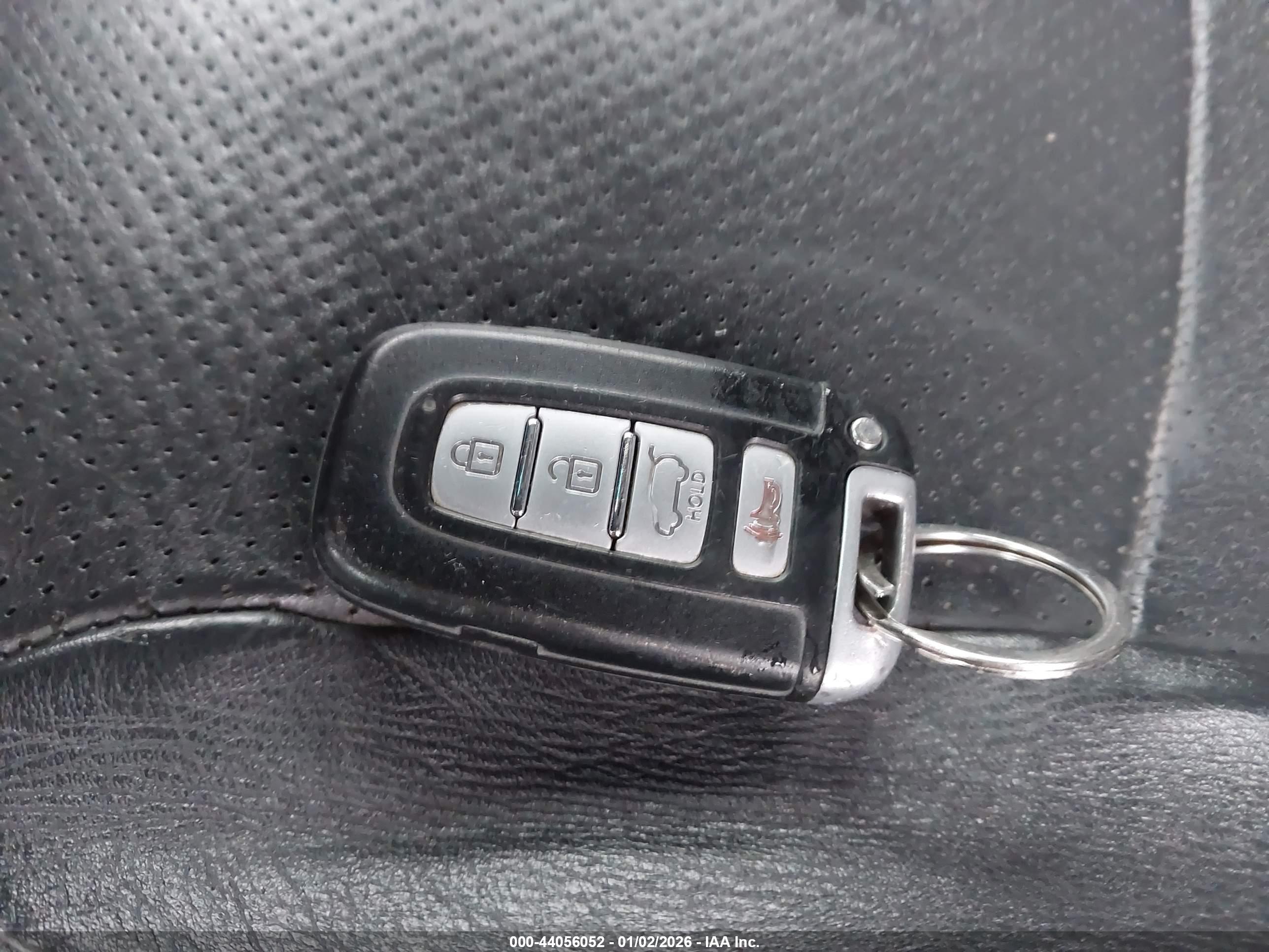 KIA SORENTO image 11