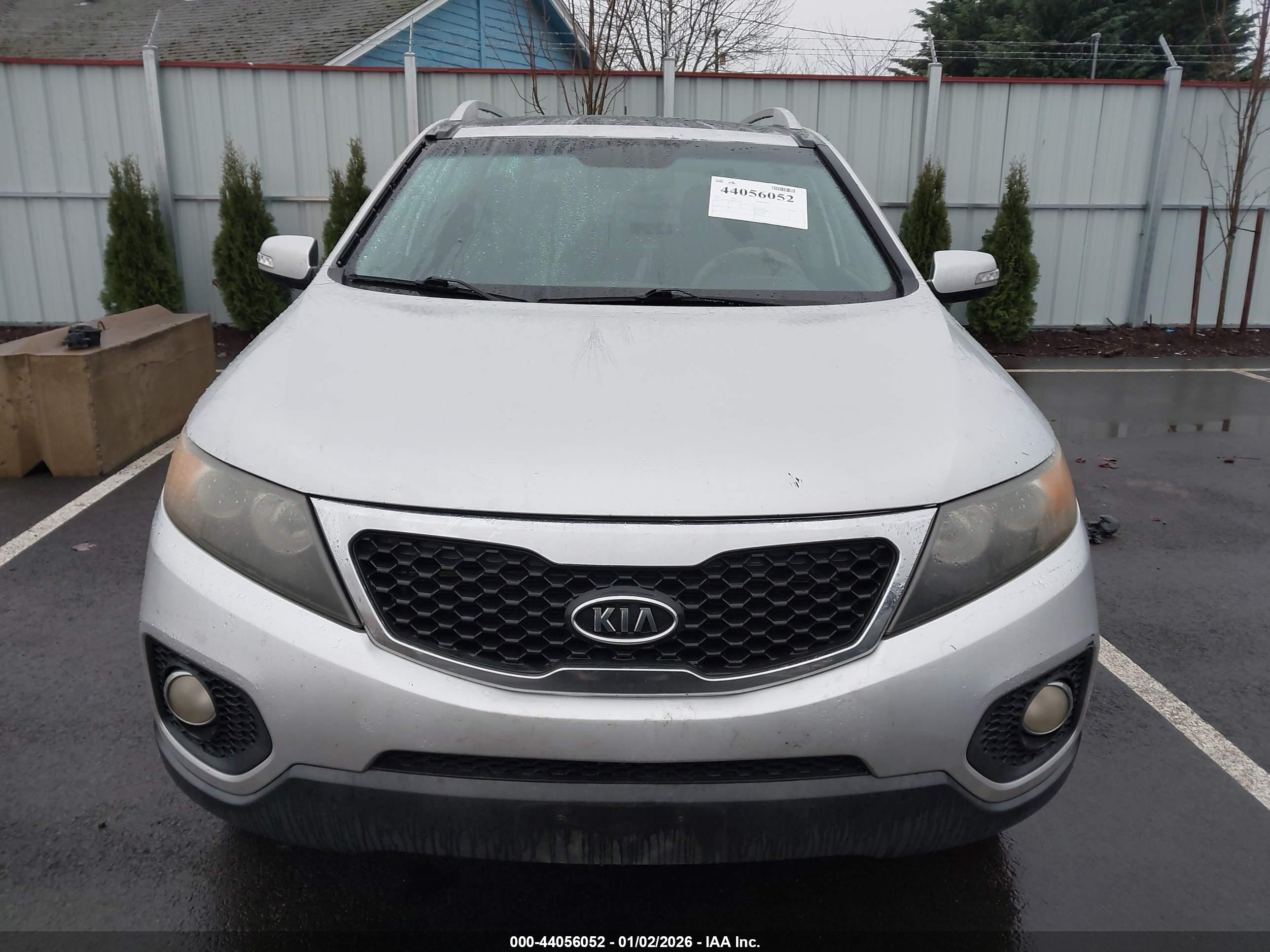 KIA SORENTO image 6