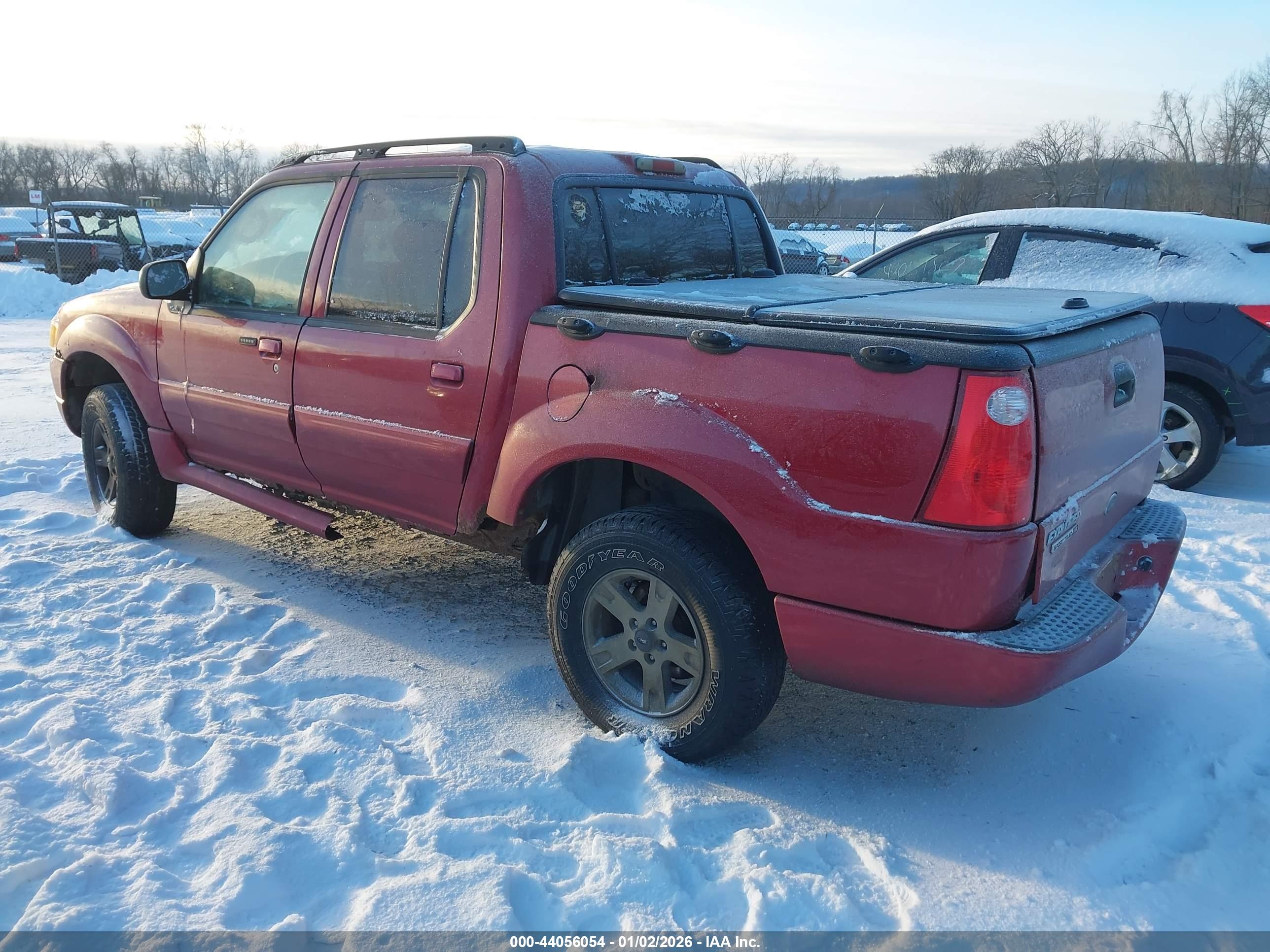 FORD EXPLORER image 3