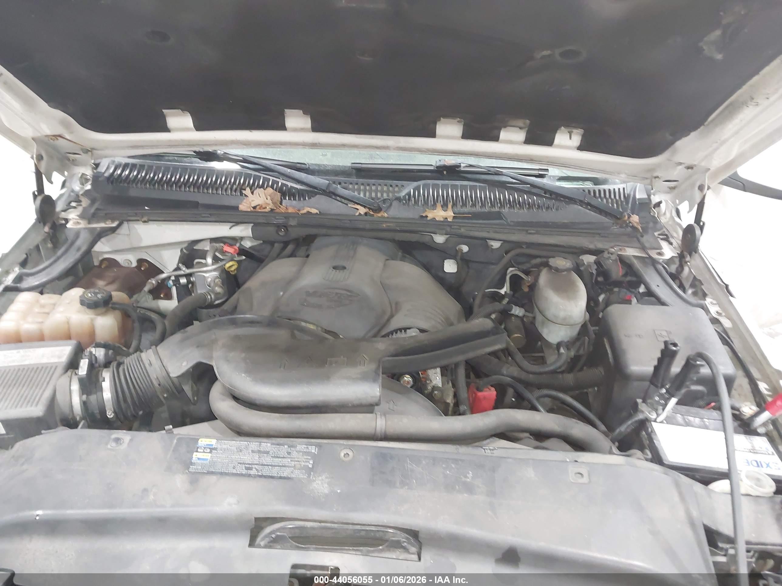 CADILLAC ESCALADE image 10