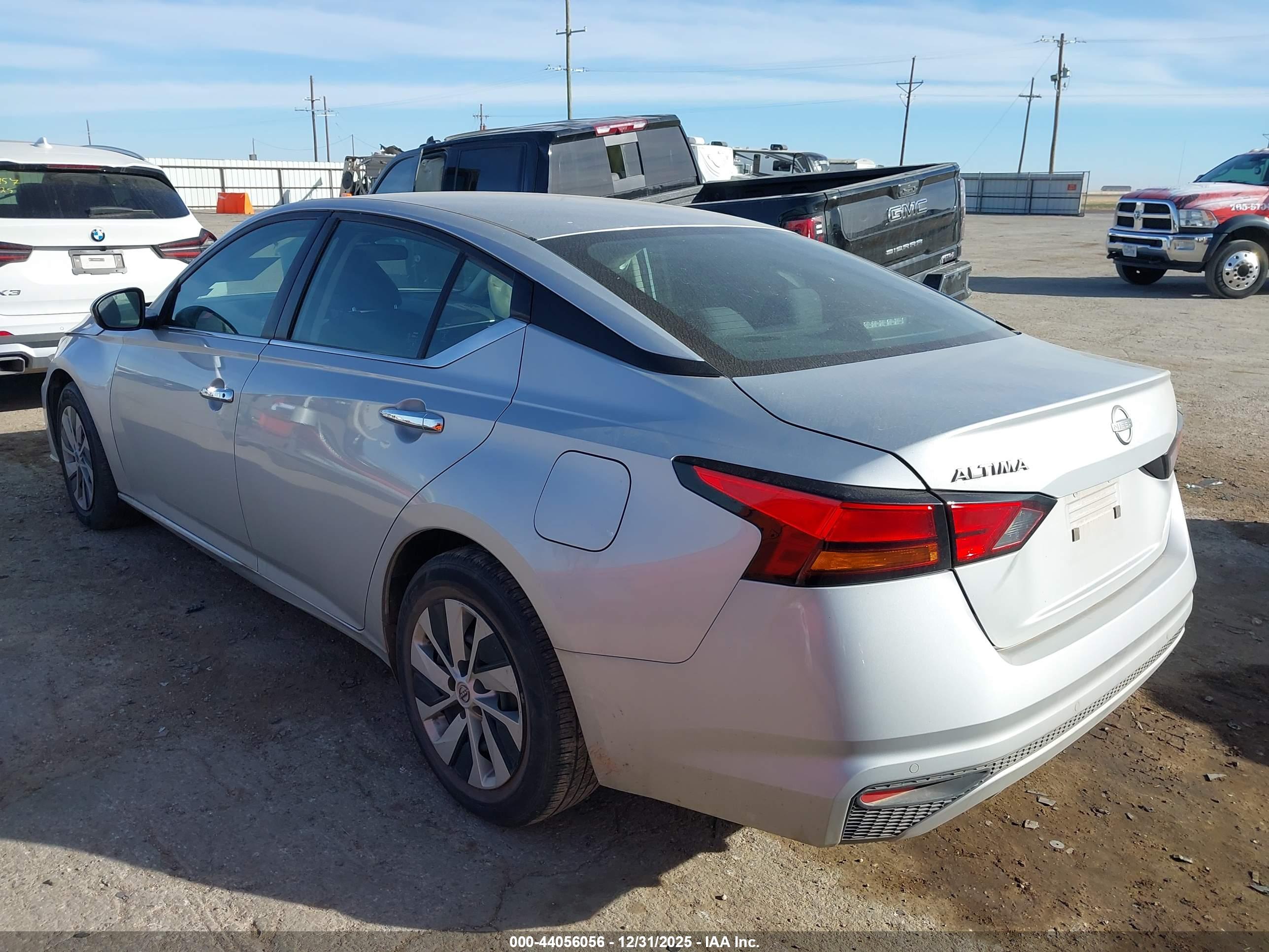 NISSAN ALTIMA image 3