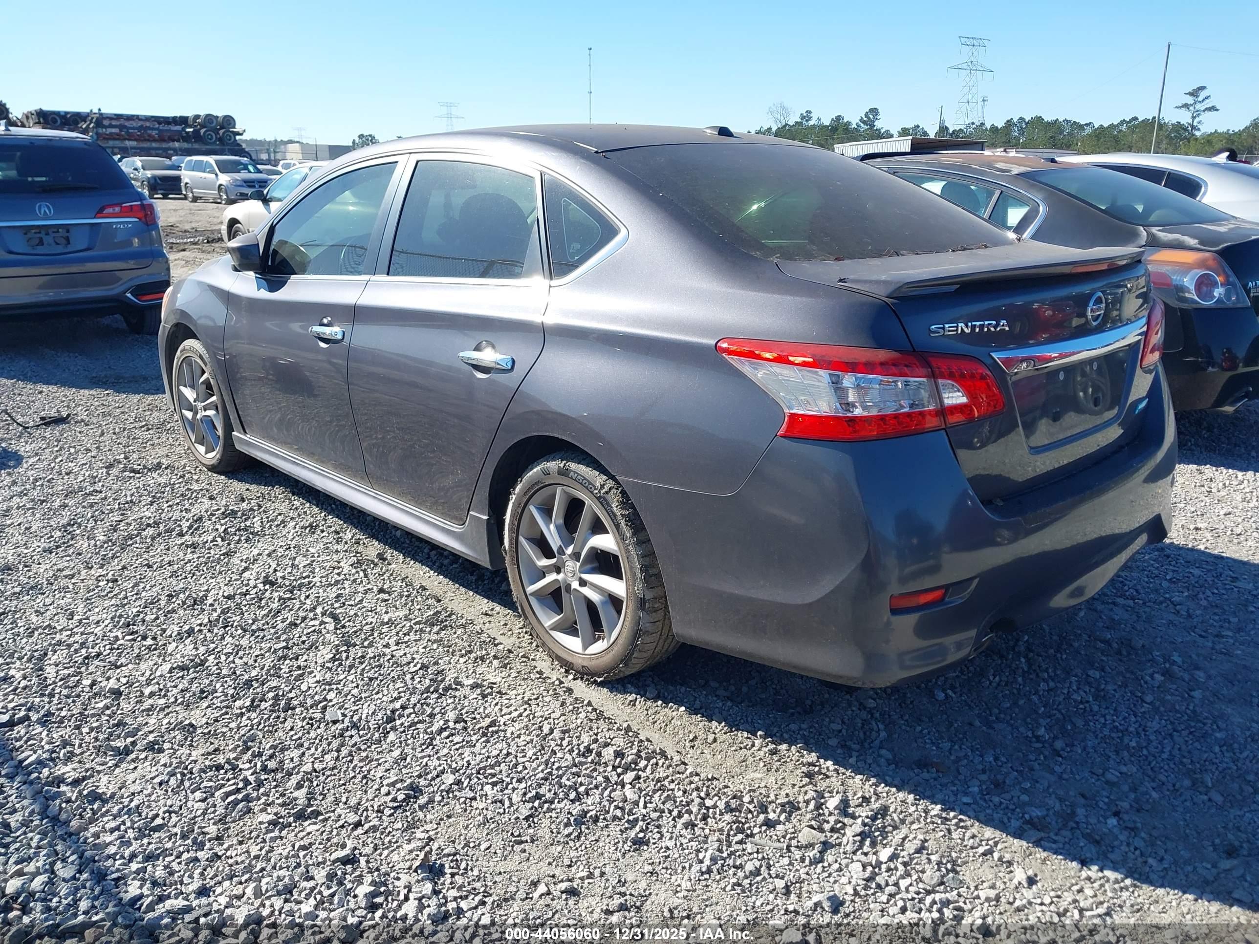 NISSAN SENTRA image 3