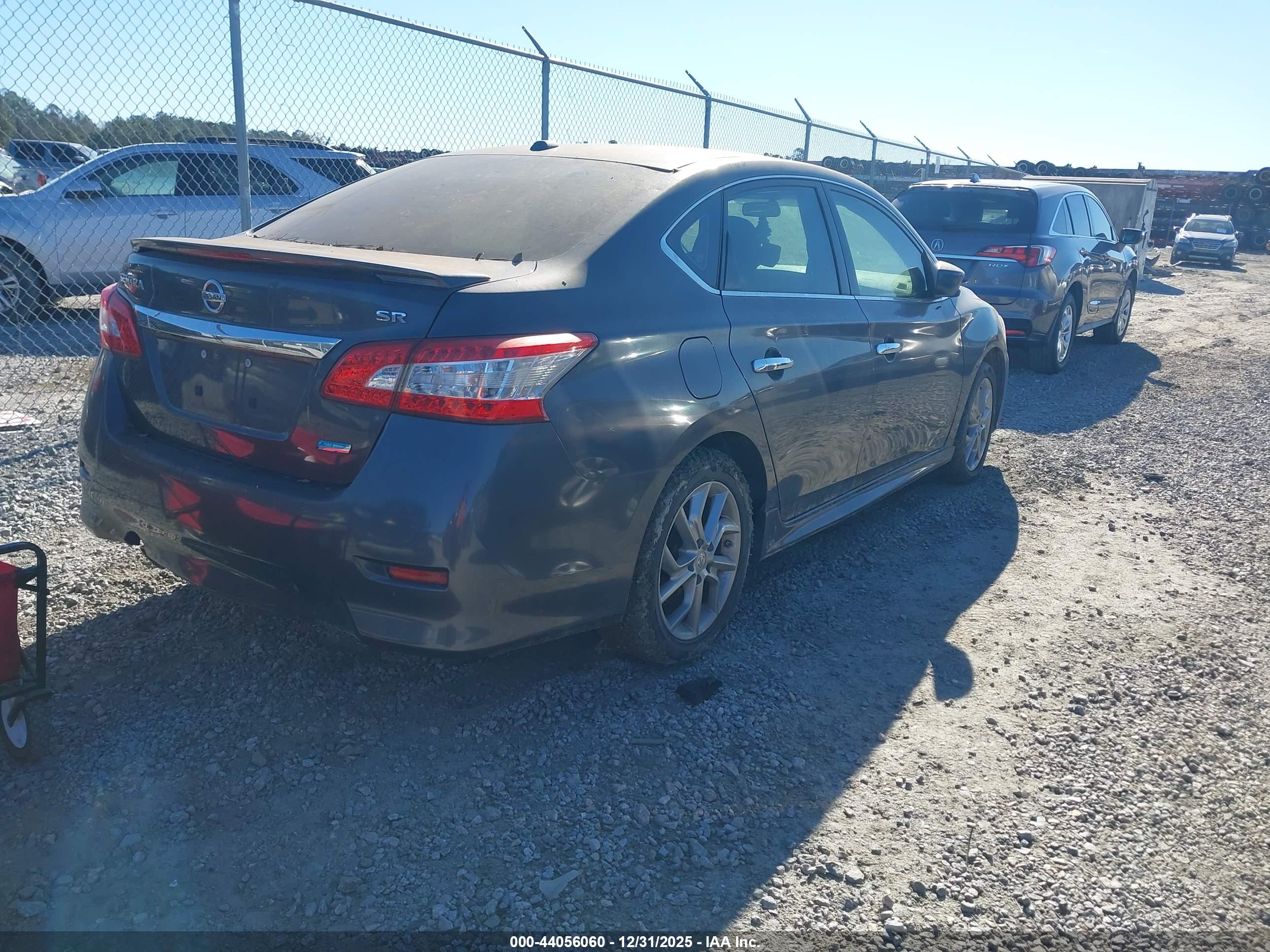 NISSAN SENTRA image 4