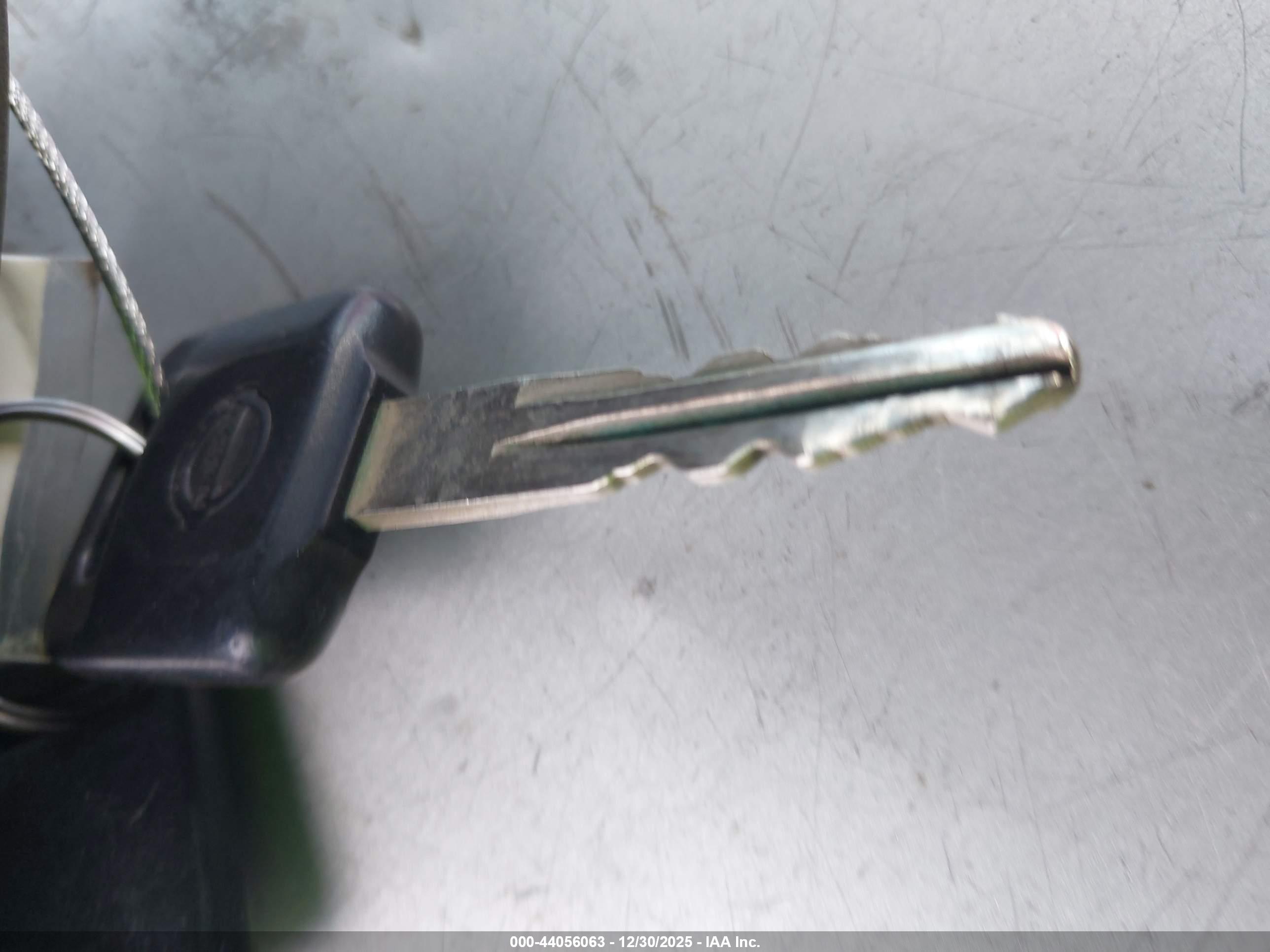 NISSAN FRONTIER image 11