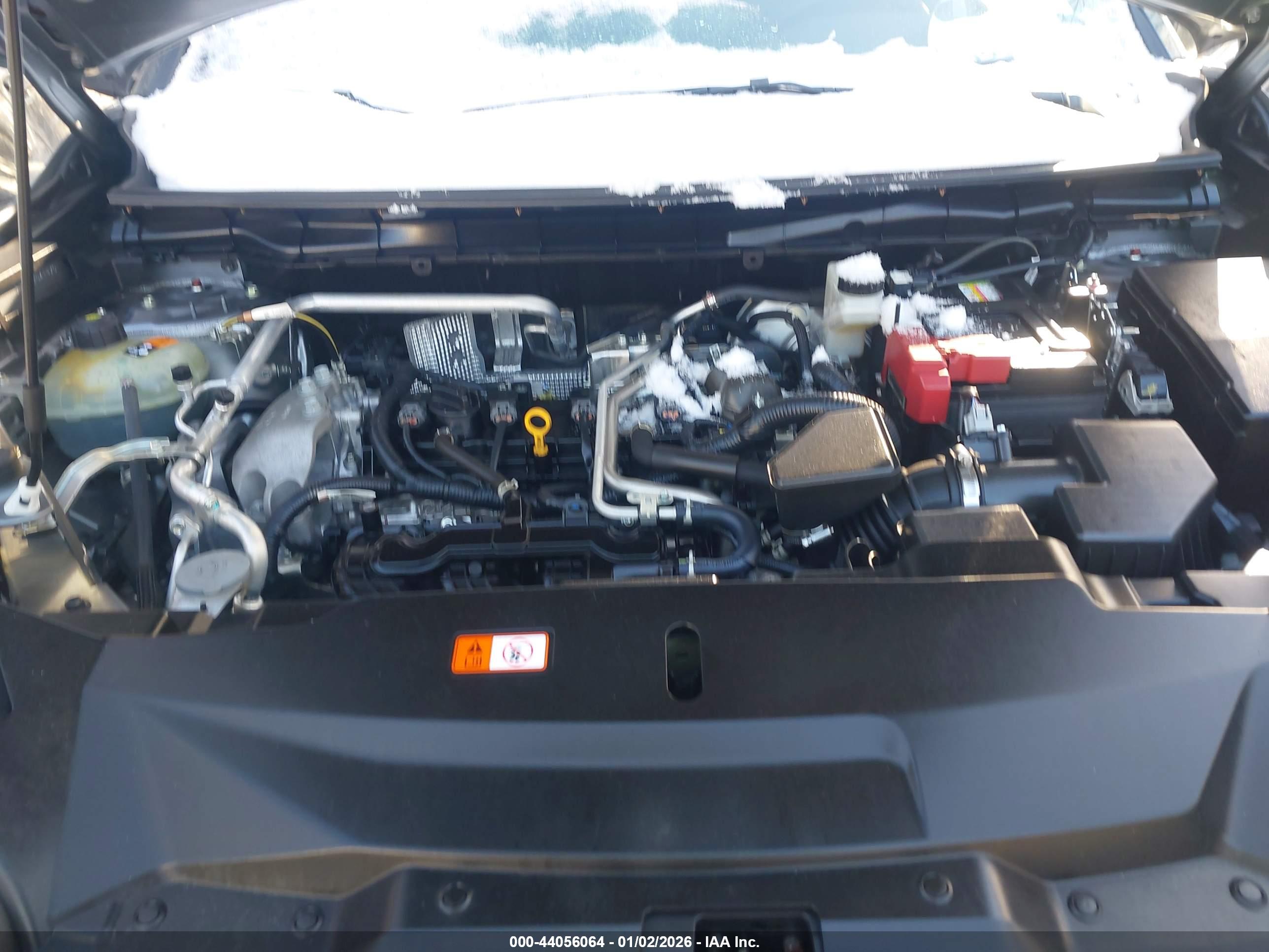 MITSUBISHI OUTLANDER image 10