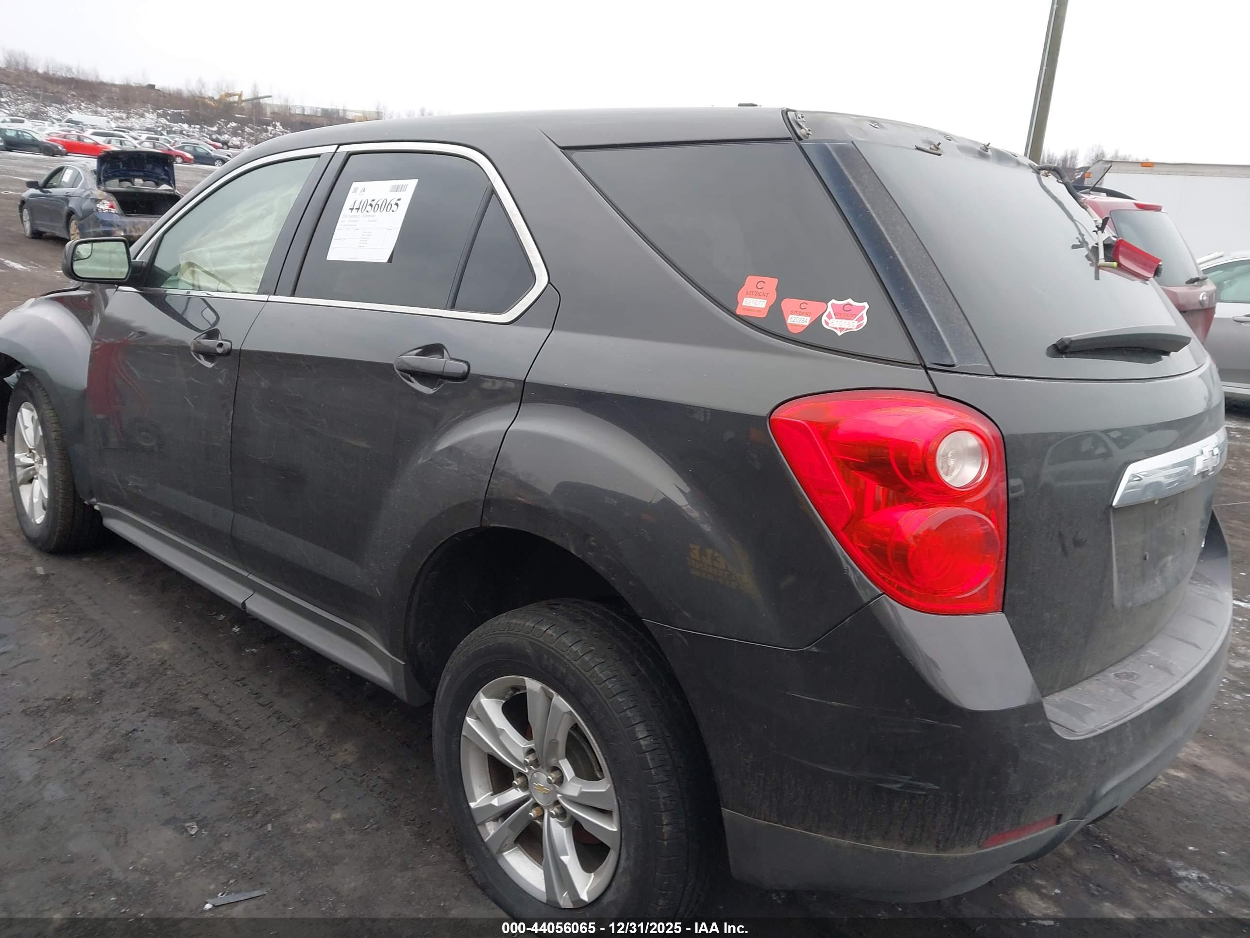 CHEVROLET EQUINOX image 3