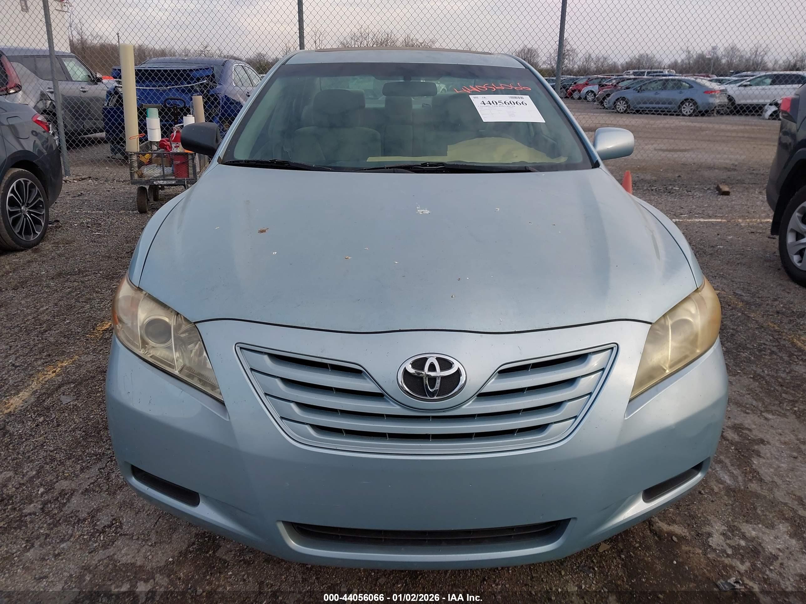 TOYOTA CAMRY image 6