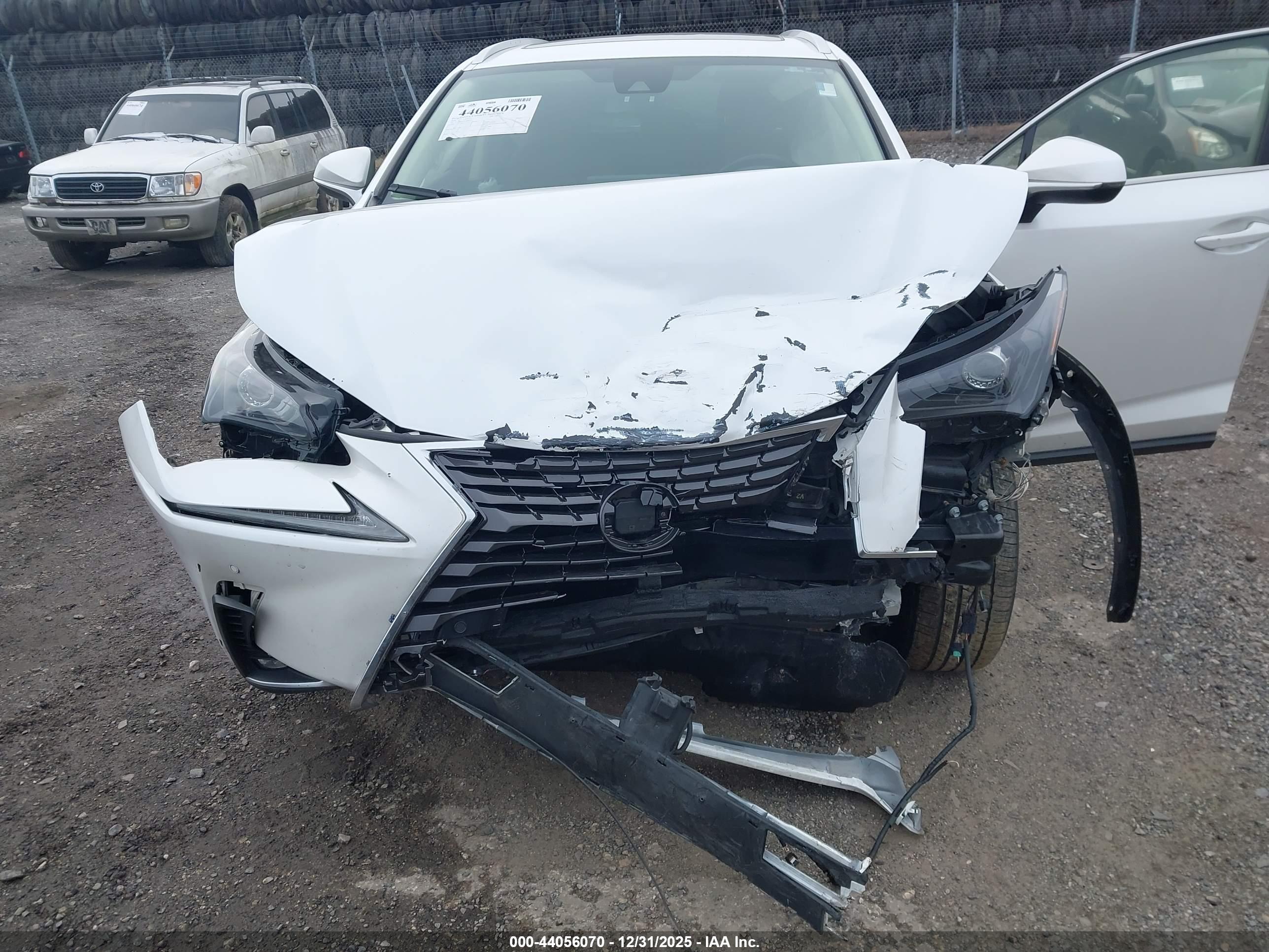 LEXUS NX image 6