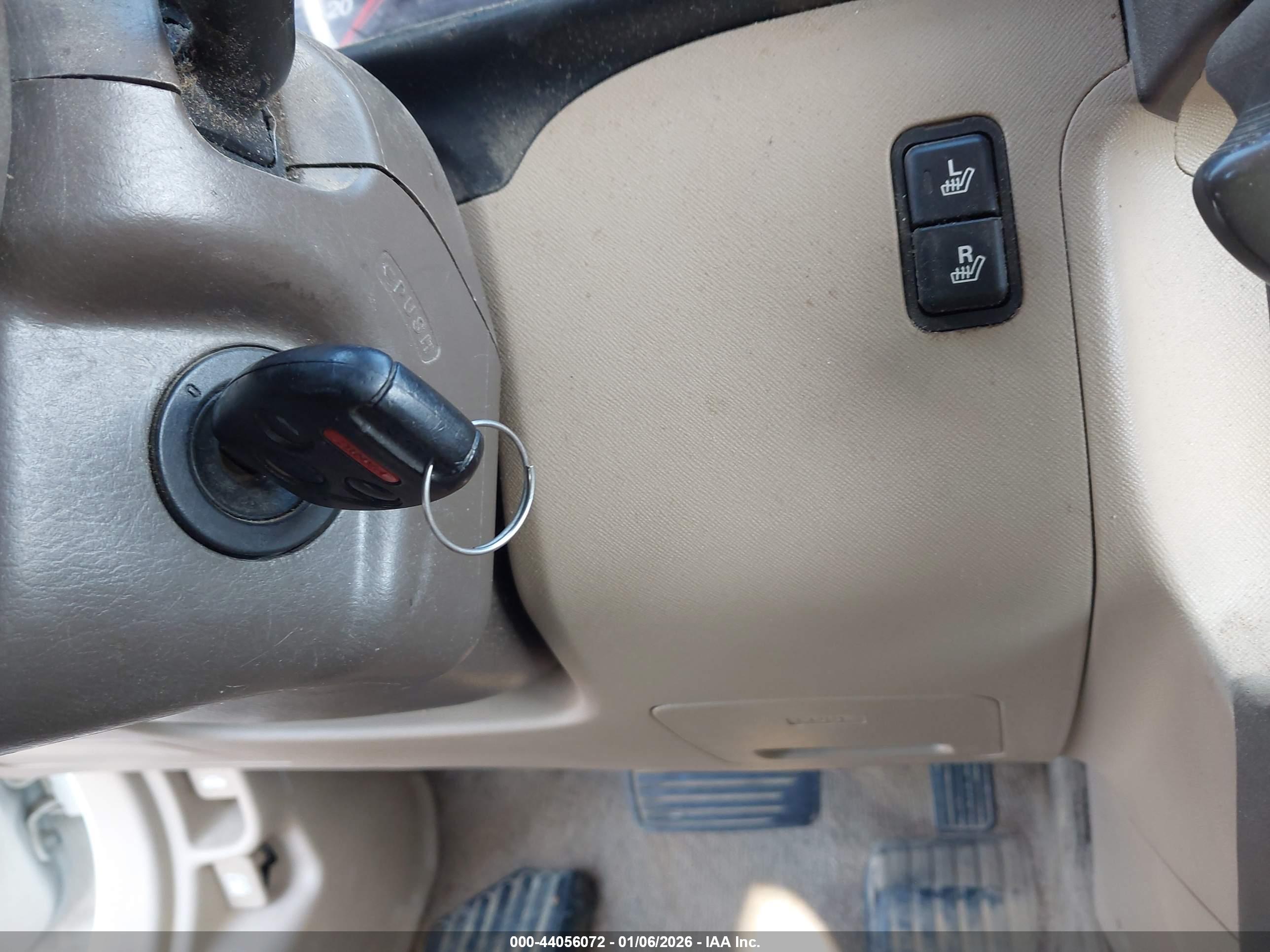HONDA CR-V image 11