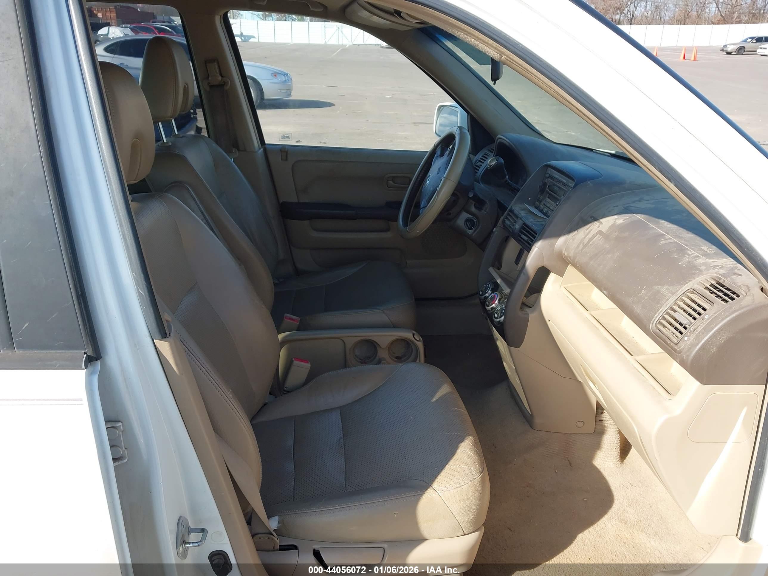HONDA CR-V image 5