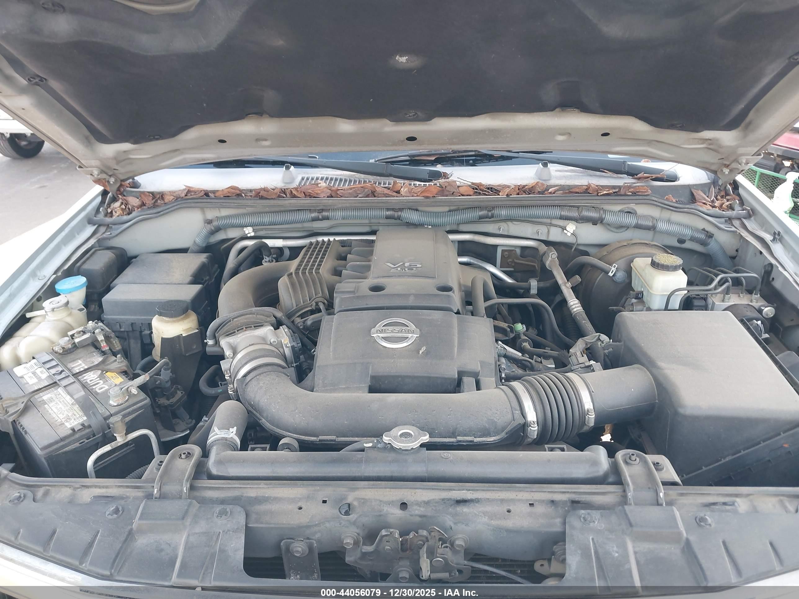 NISSAN FRONTIER image 10