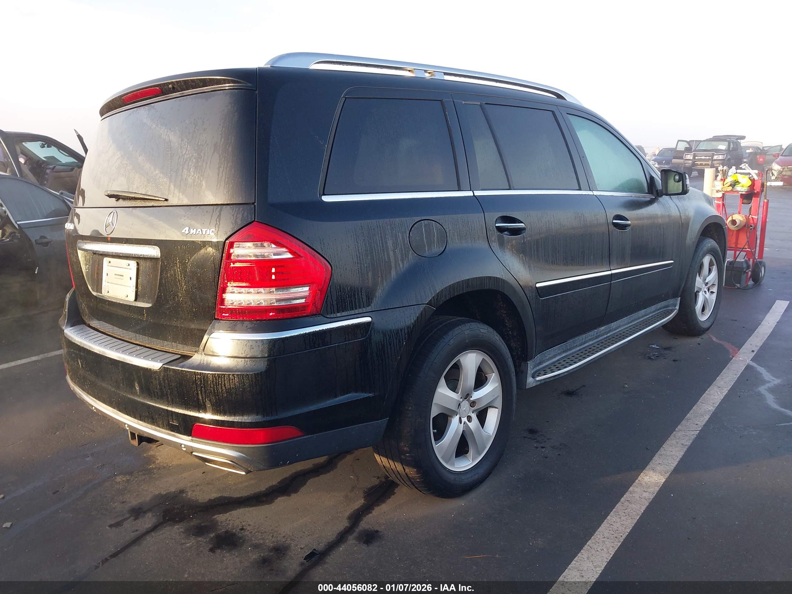 MERCEDES-BENZ GL image 4