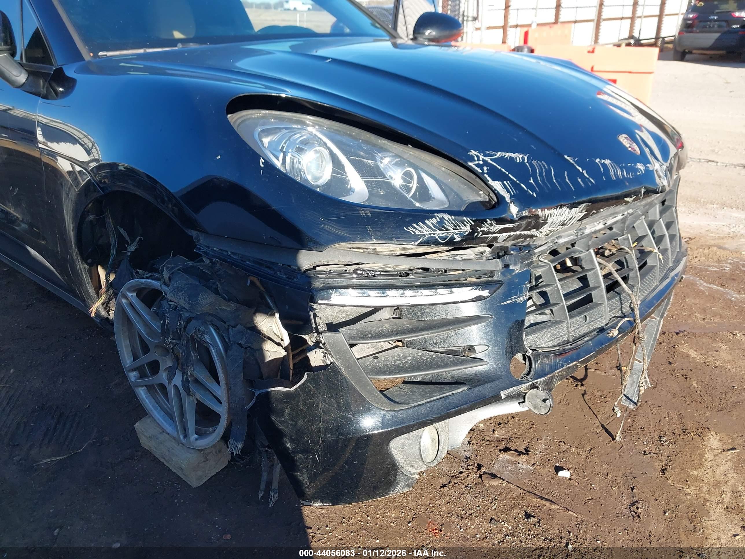 PORSCHE MACAN image 6