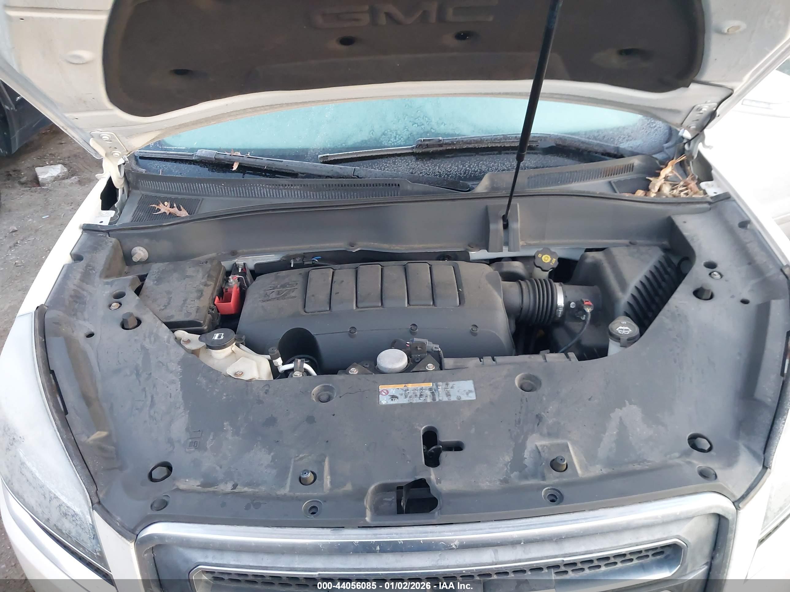 GMC ACADIA image 10