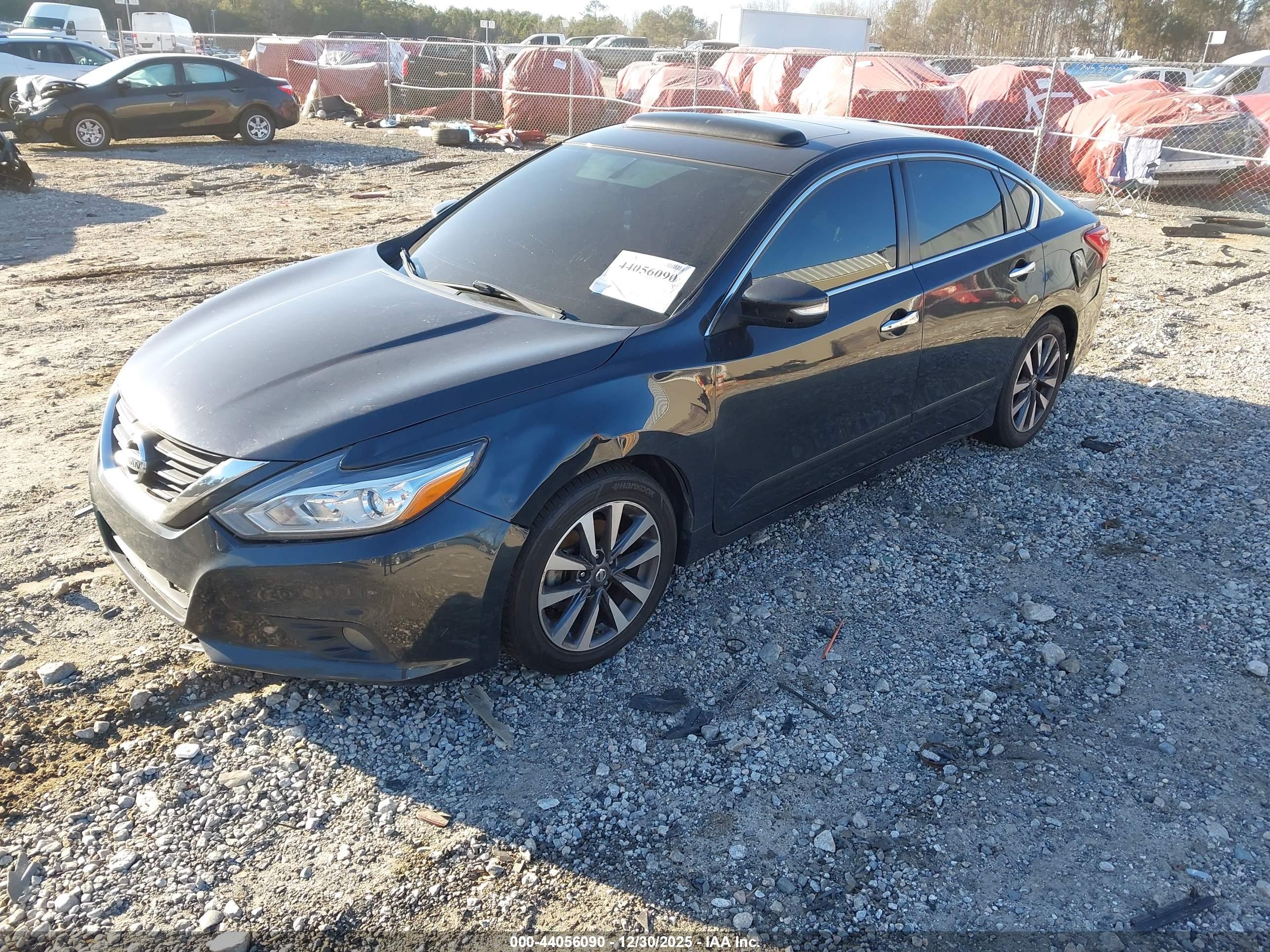 NISSAN ALTIMA image 2