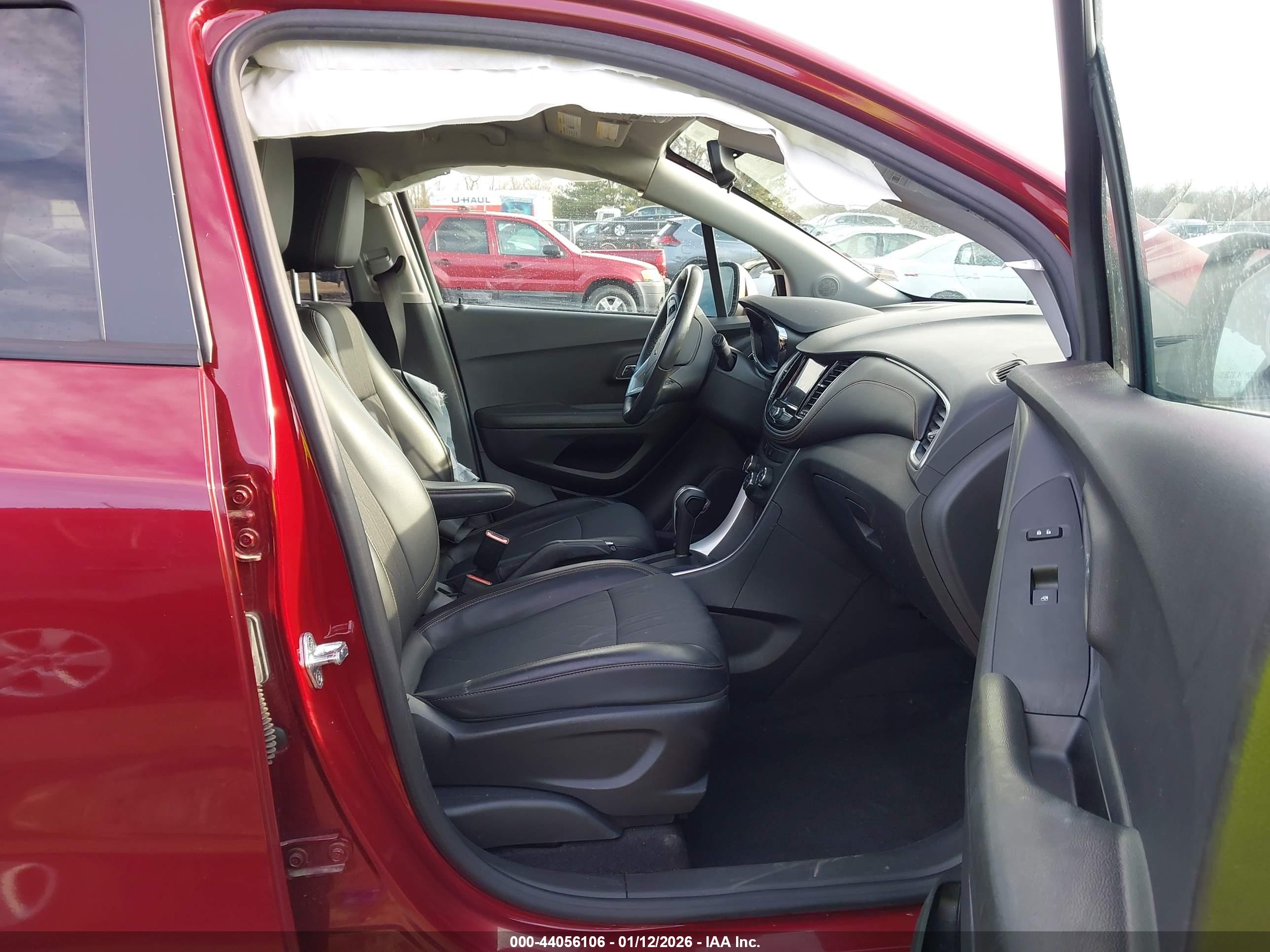 CHEVROLET TRAX image 5