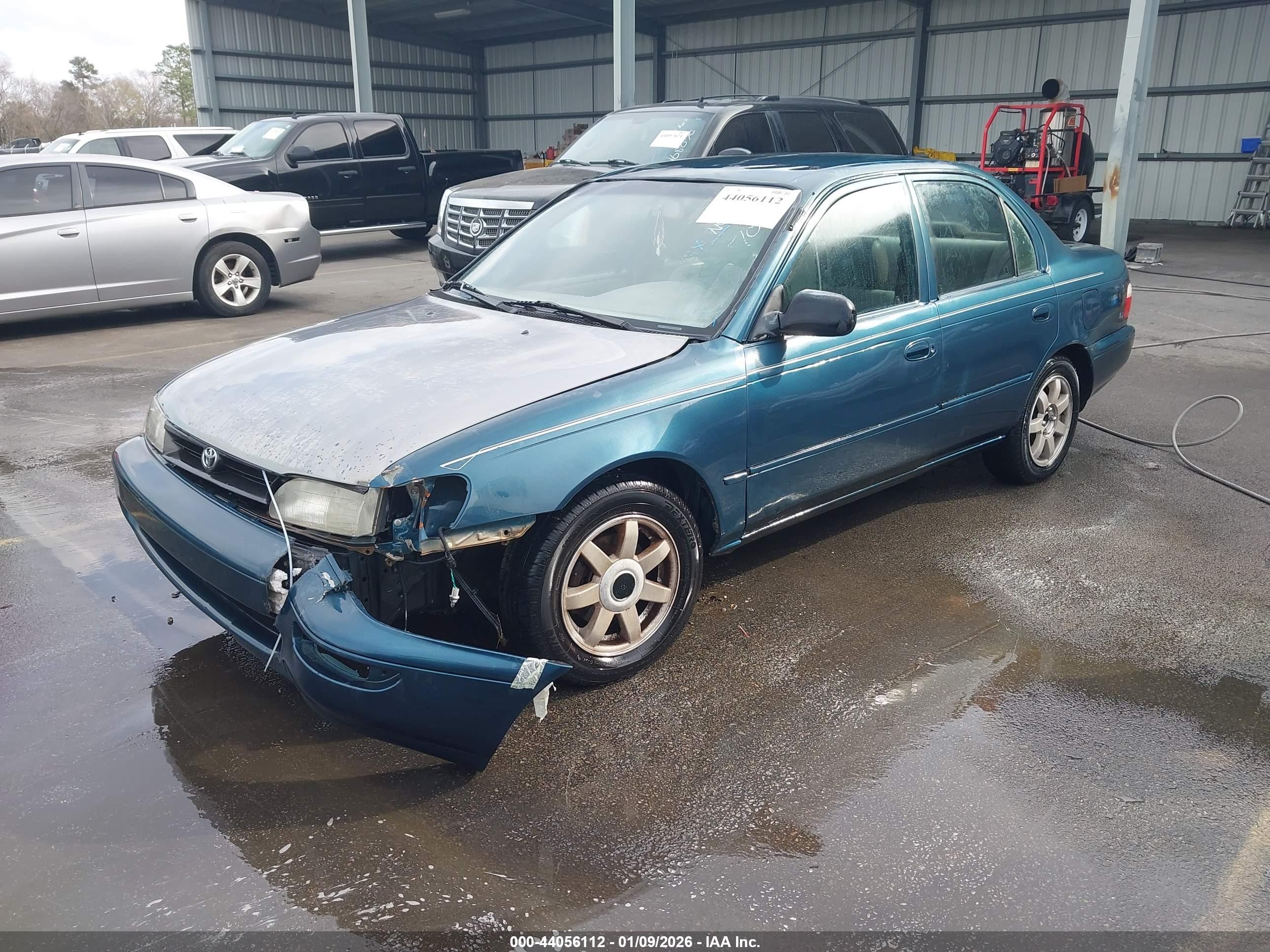 TOYOTA COROLLA image 2