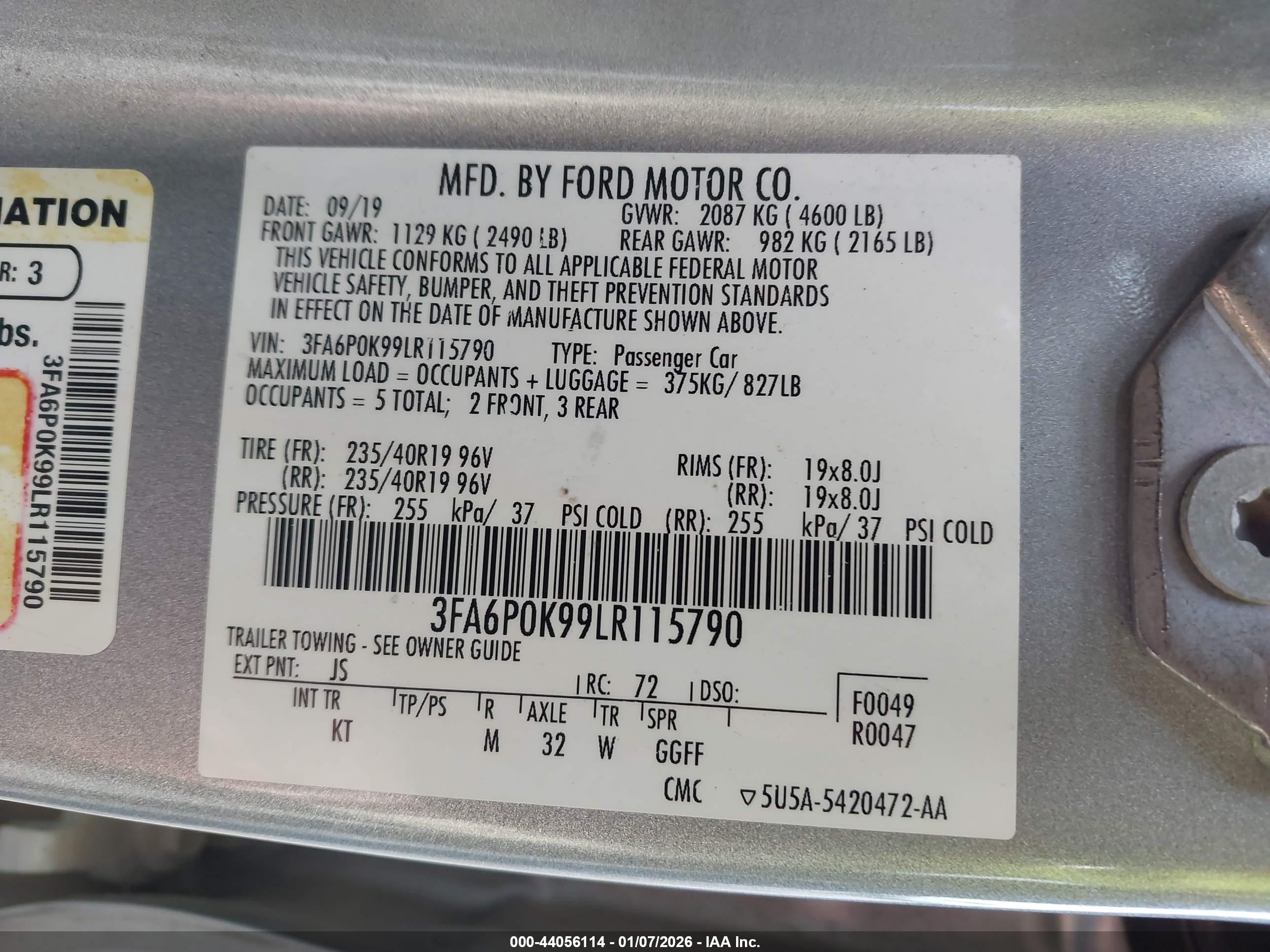 FORD FUSION image 9