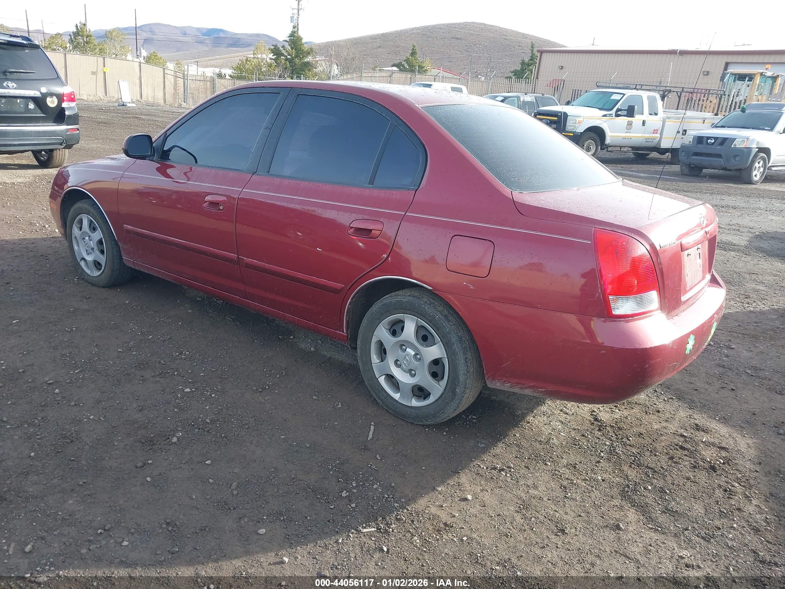 HYUNDAI ELANTRA image 3