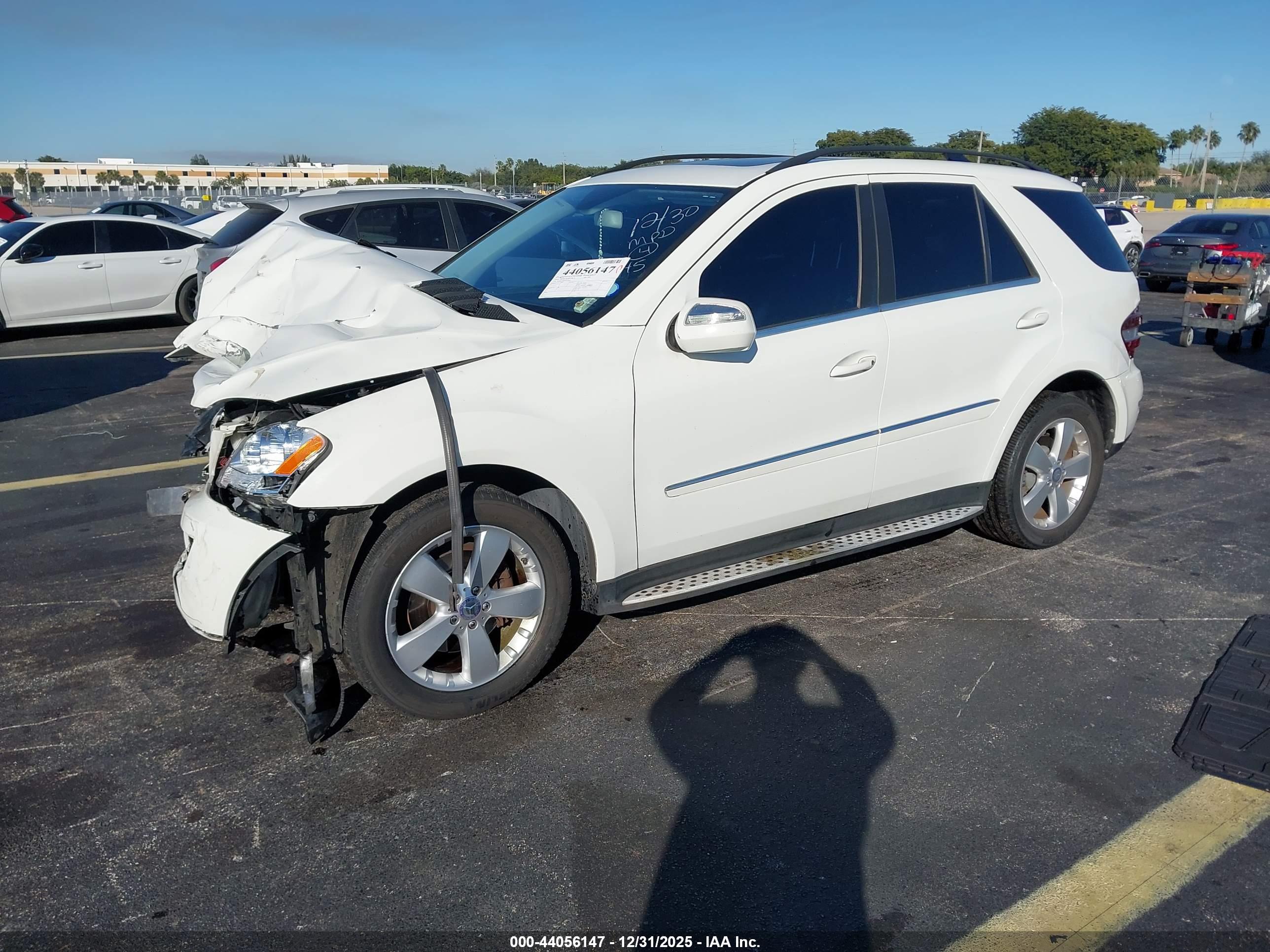 MERCEDES-BENZ ML image 2