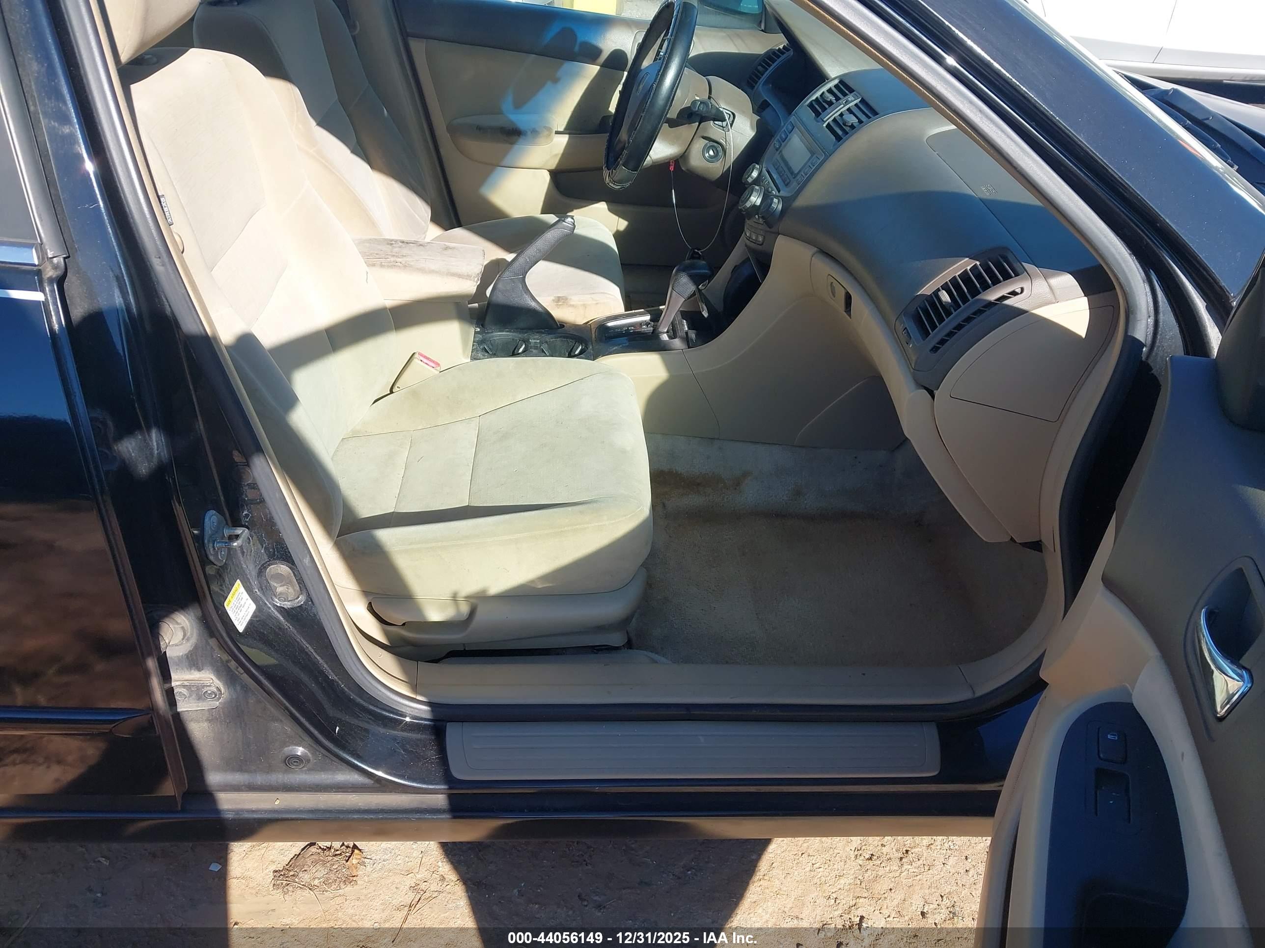 HONDA ACCORD image 5