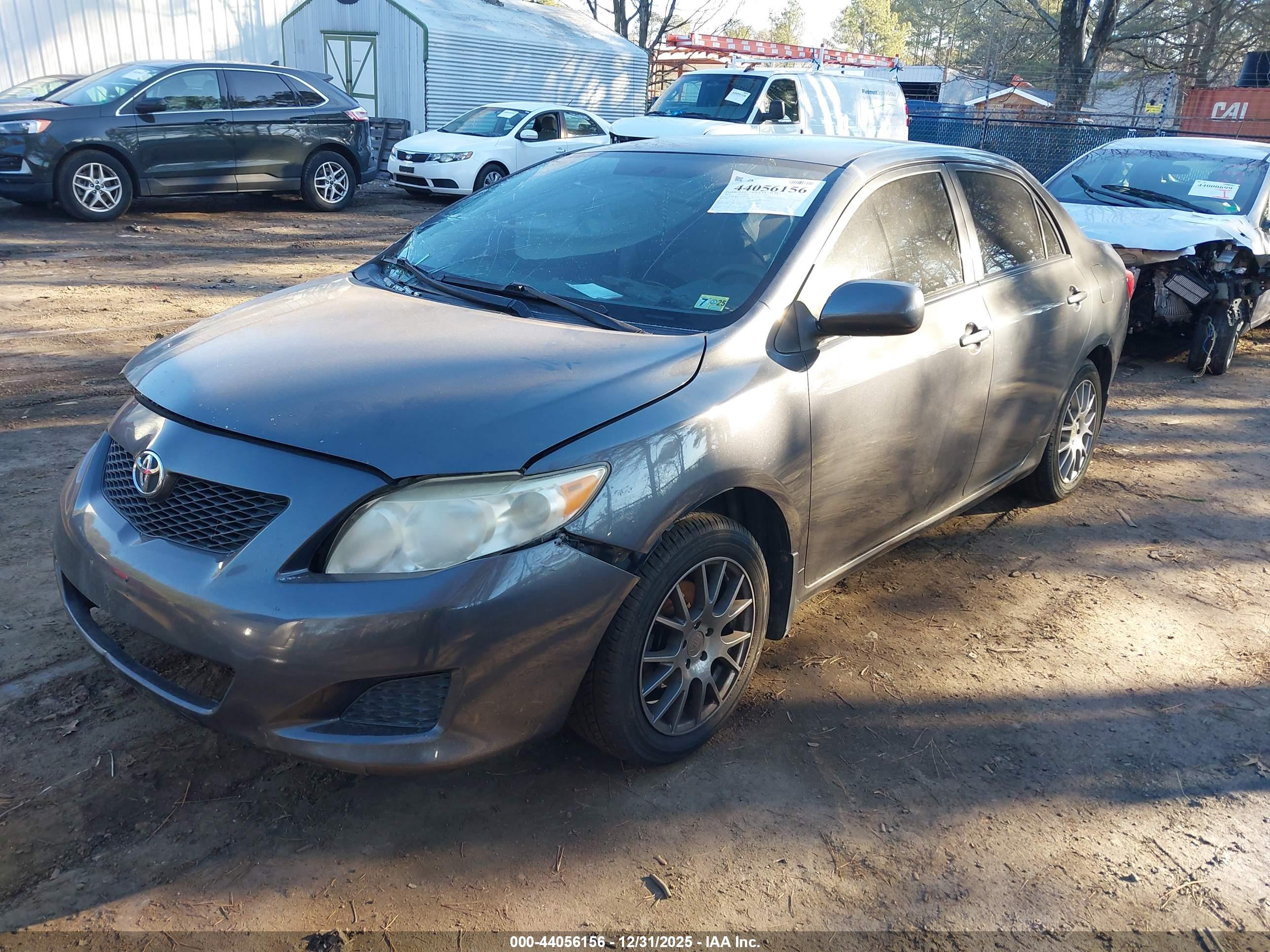 TOYOTA COROLLA image 2