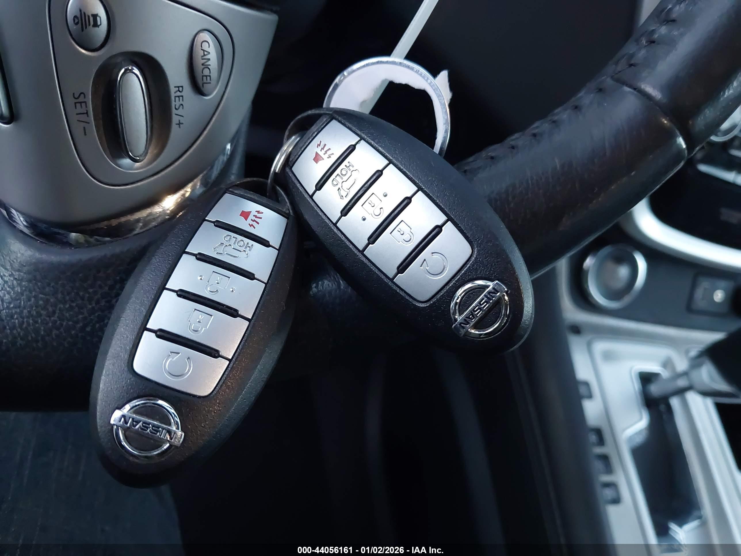 NISSAN MURANO image 11