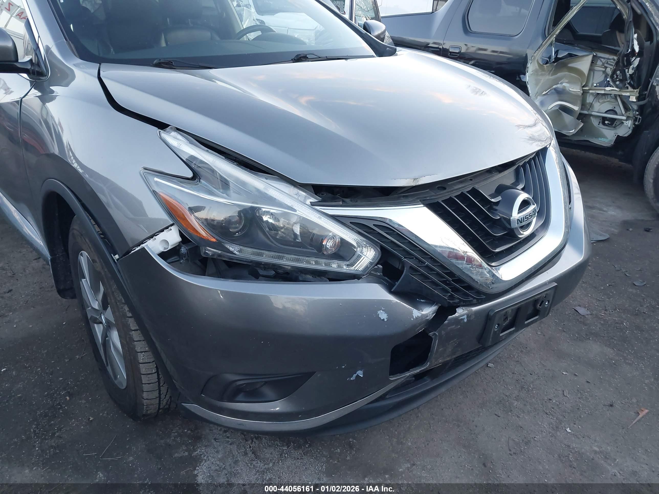 NISSAN MURANO image 6