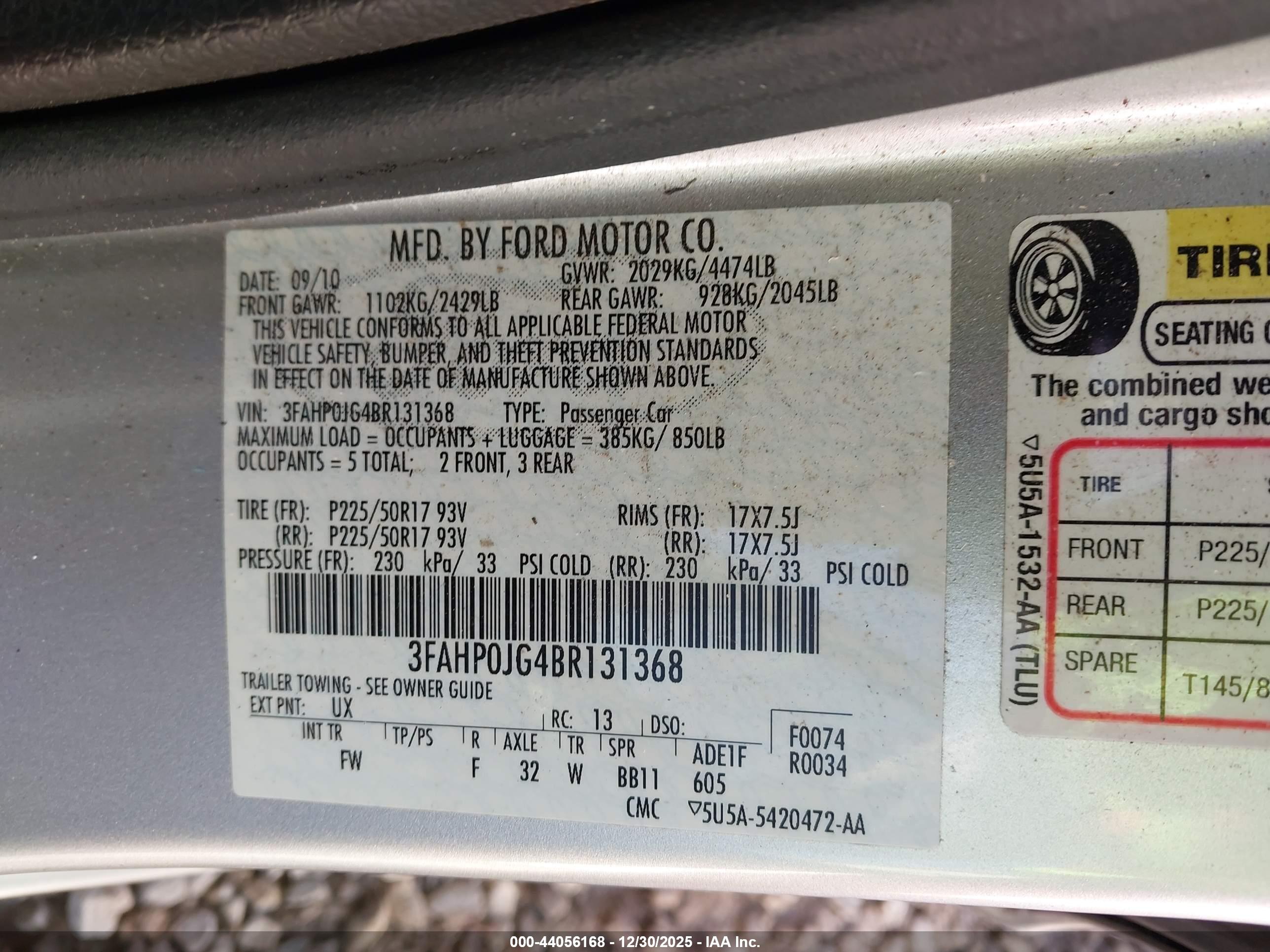FORD FUSION image 9