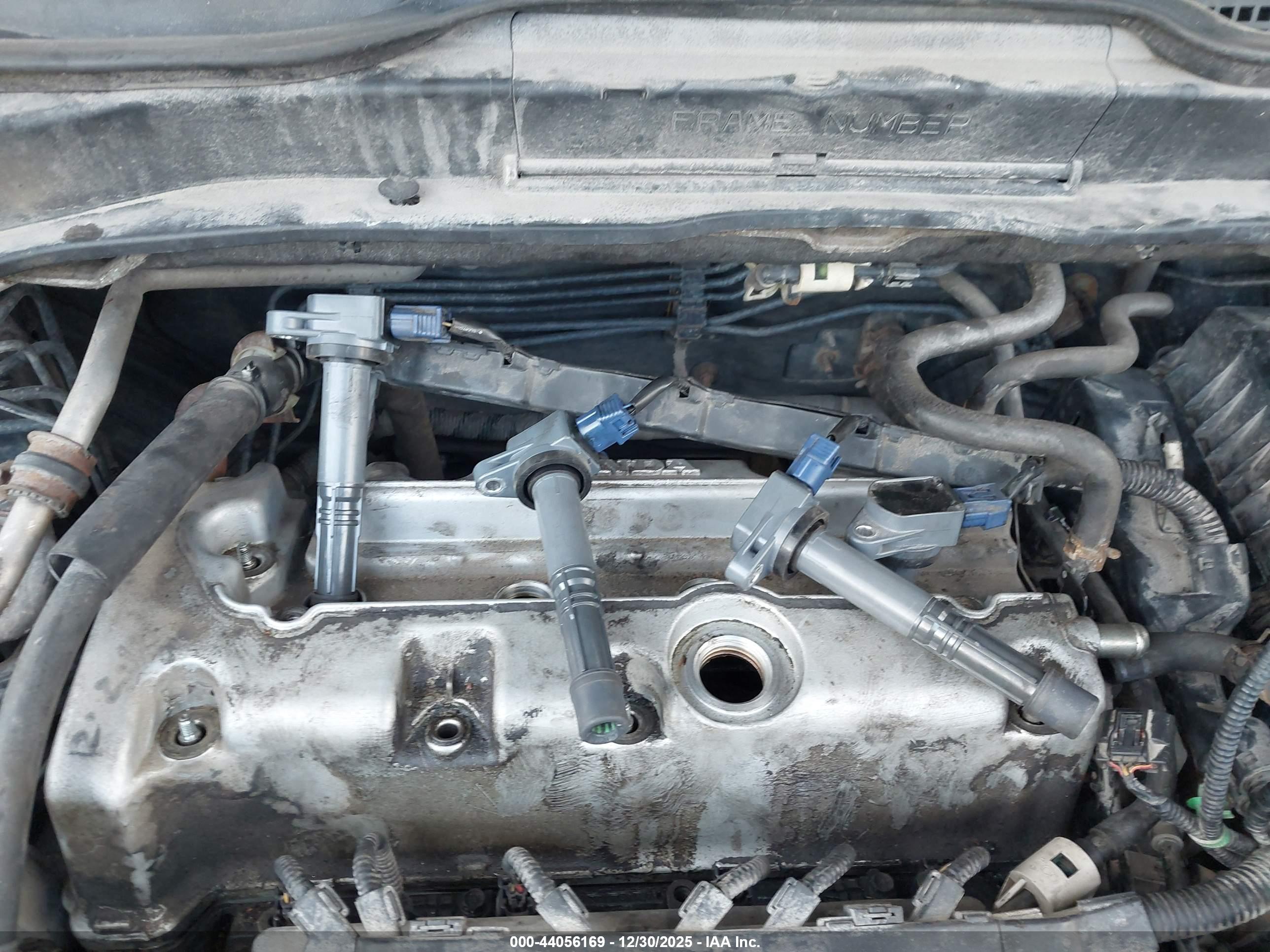 HONDA CR-V image 6