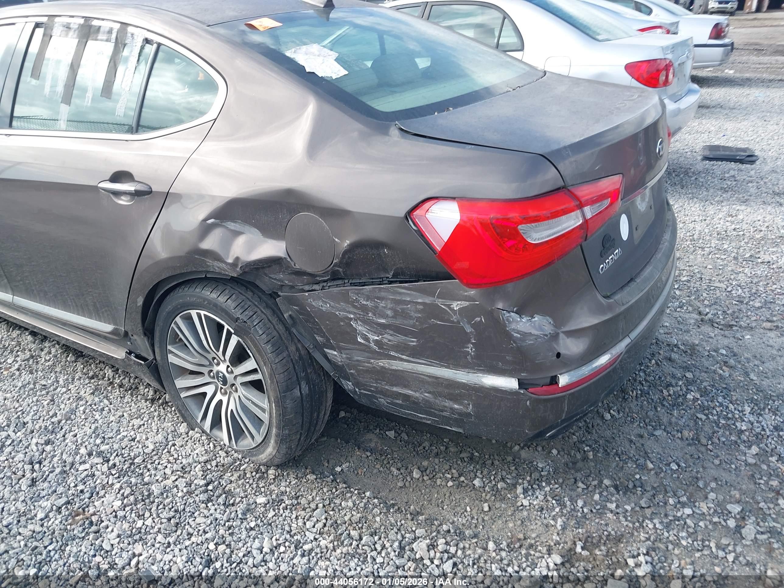 KIA CADENZA image 6
