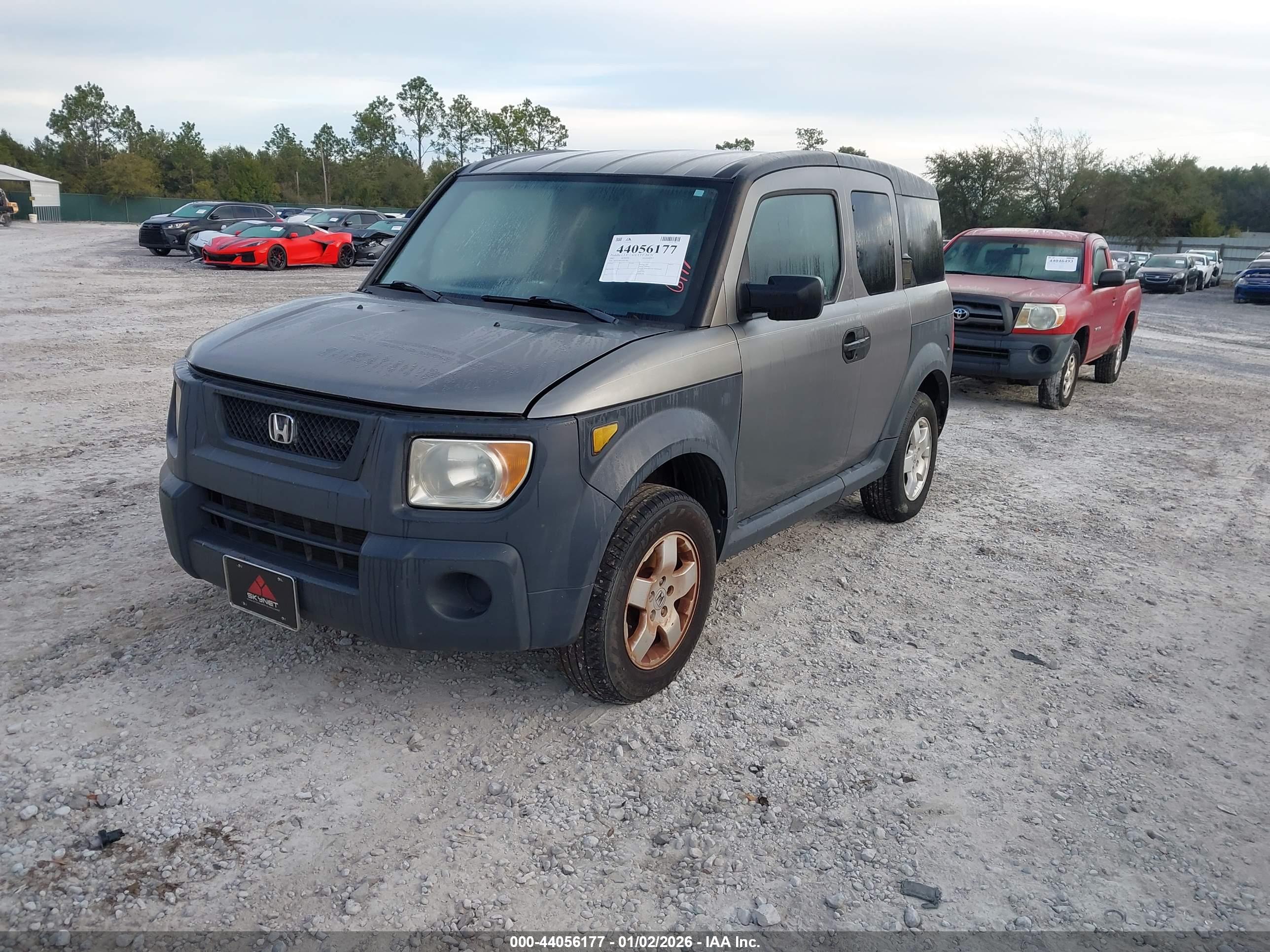 HONDA ELEMENT image 2