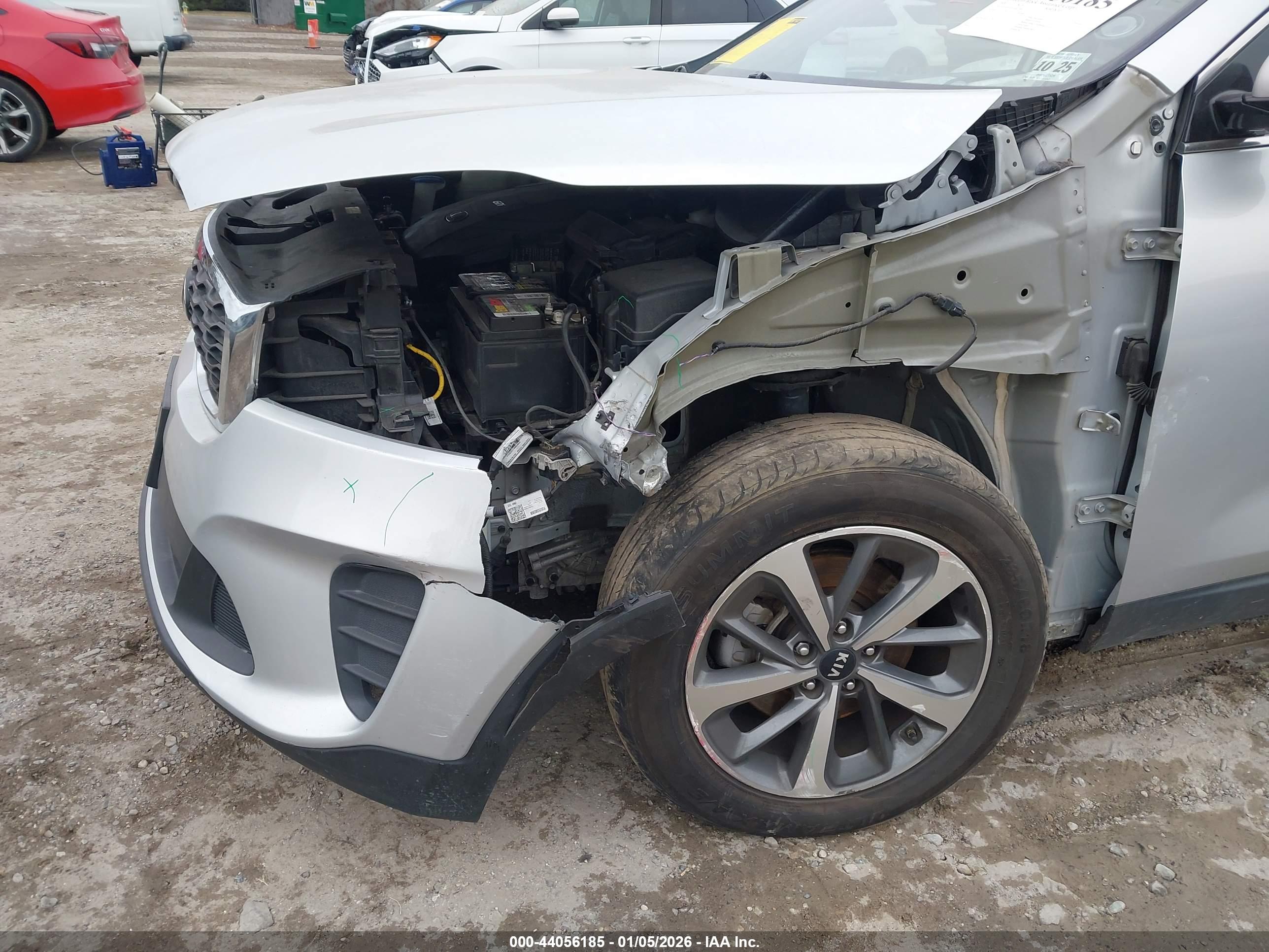 KIA SORENTO image 6