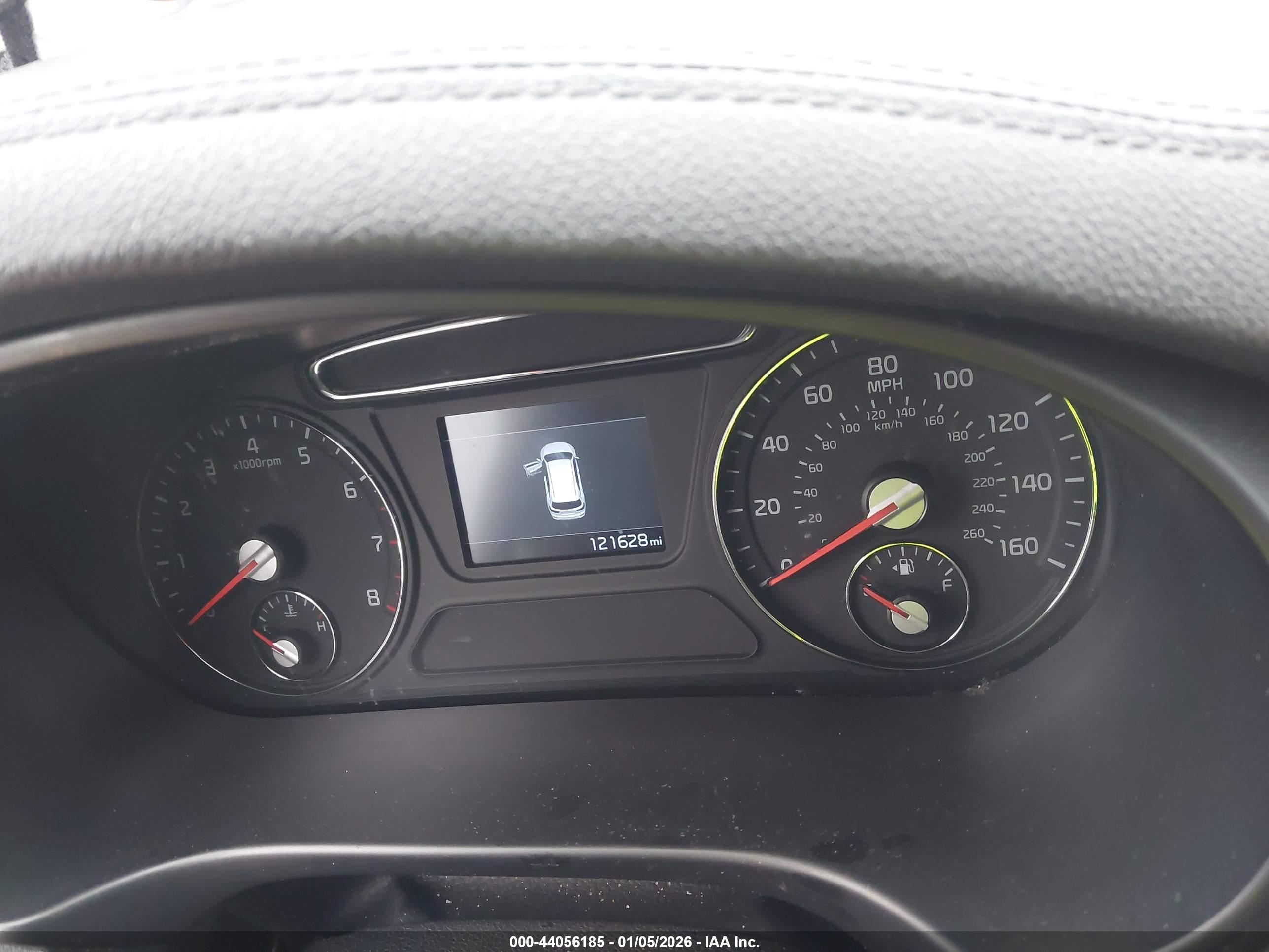 KIA SORENTO image 7