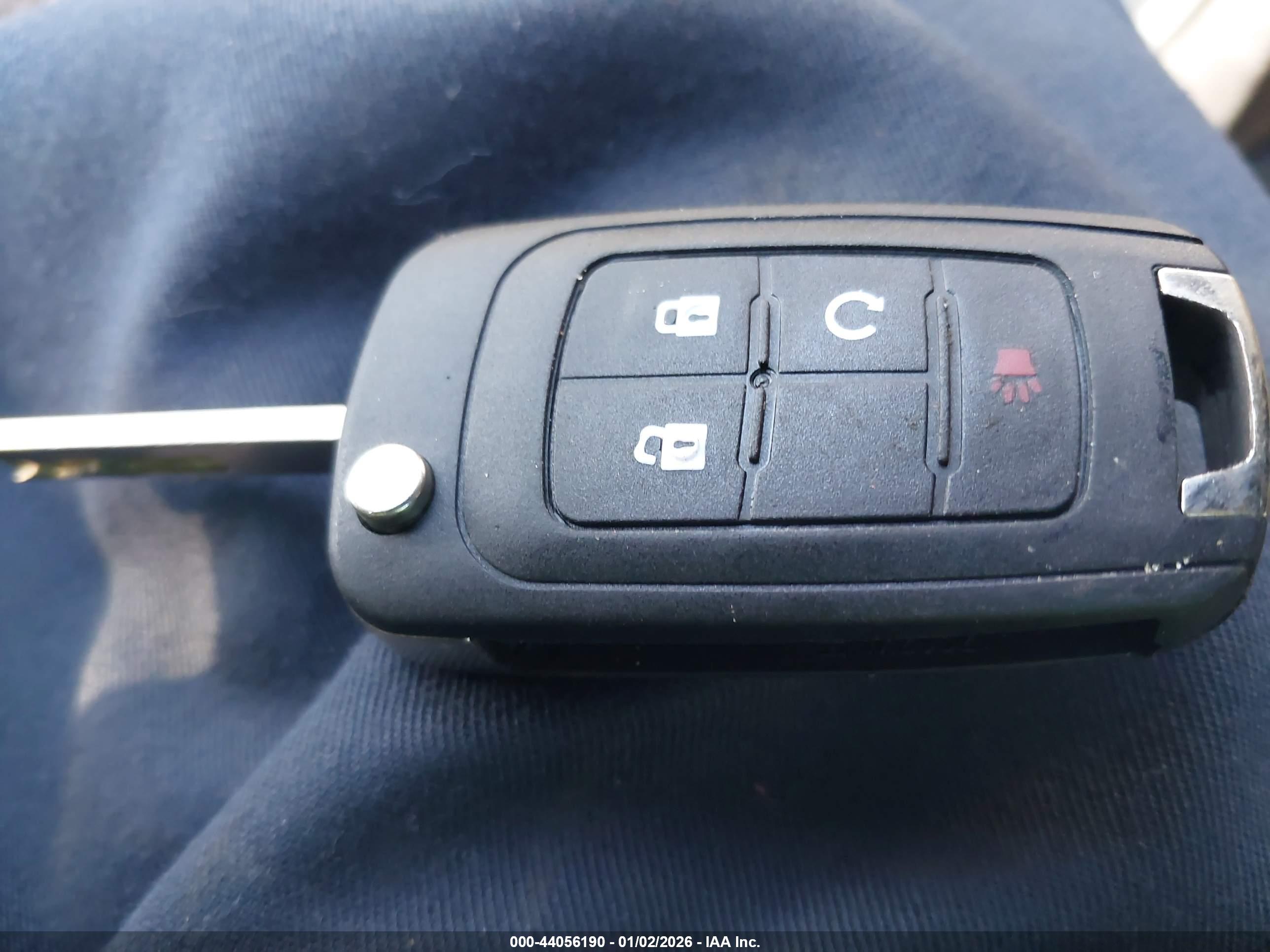 GMC TERRAIN image 11