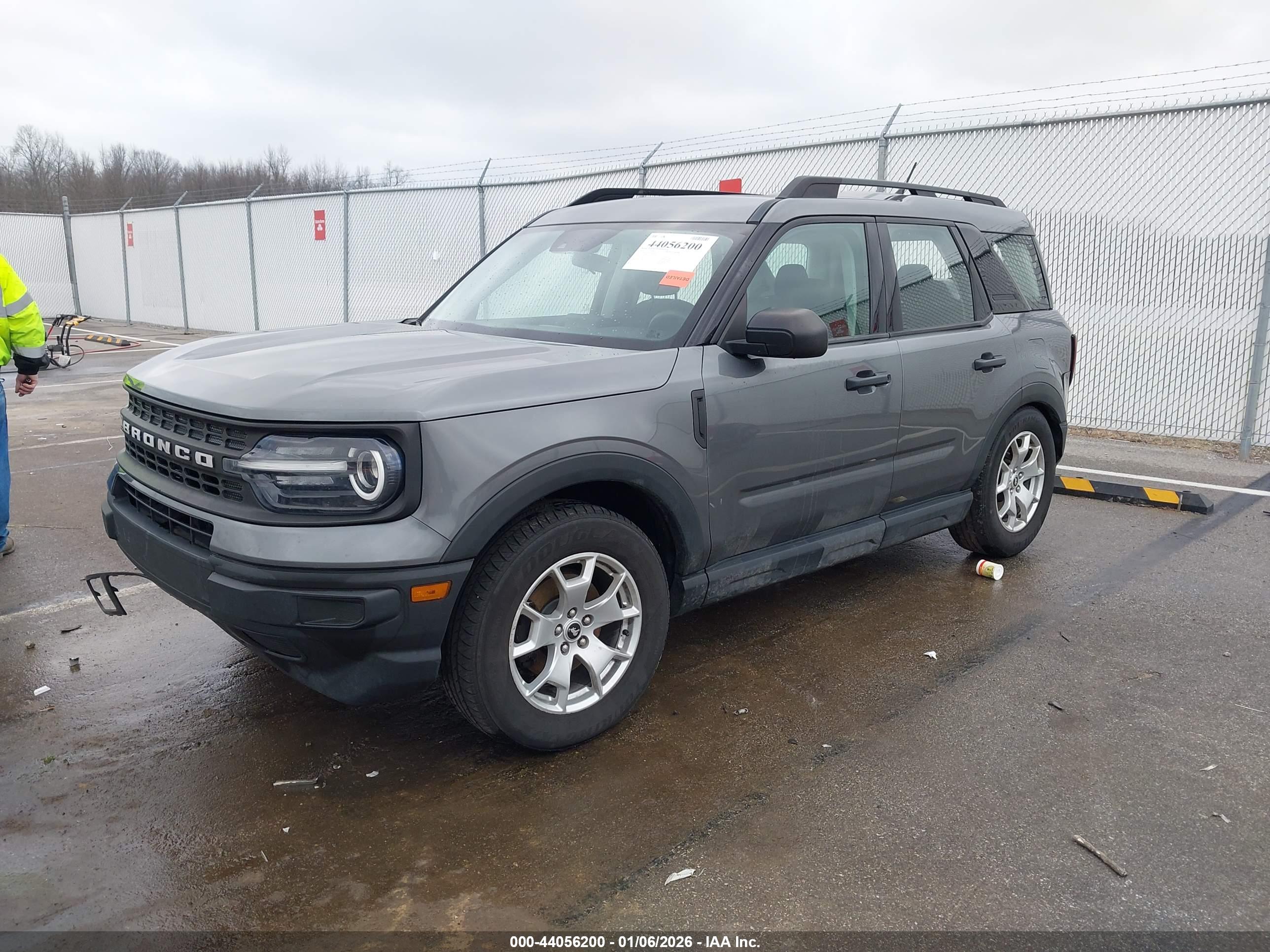 FORD BRONCO image 2
