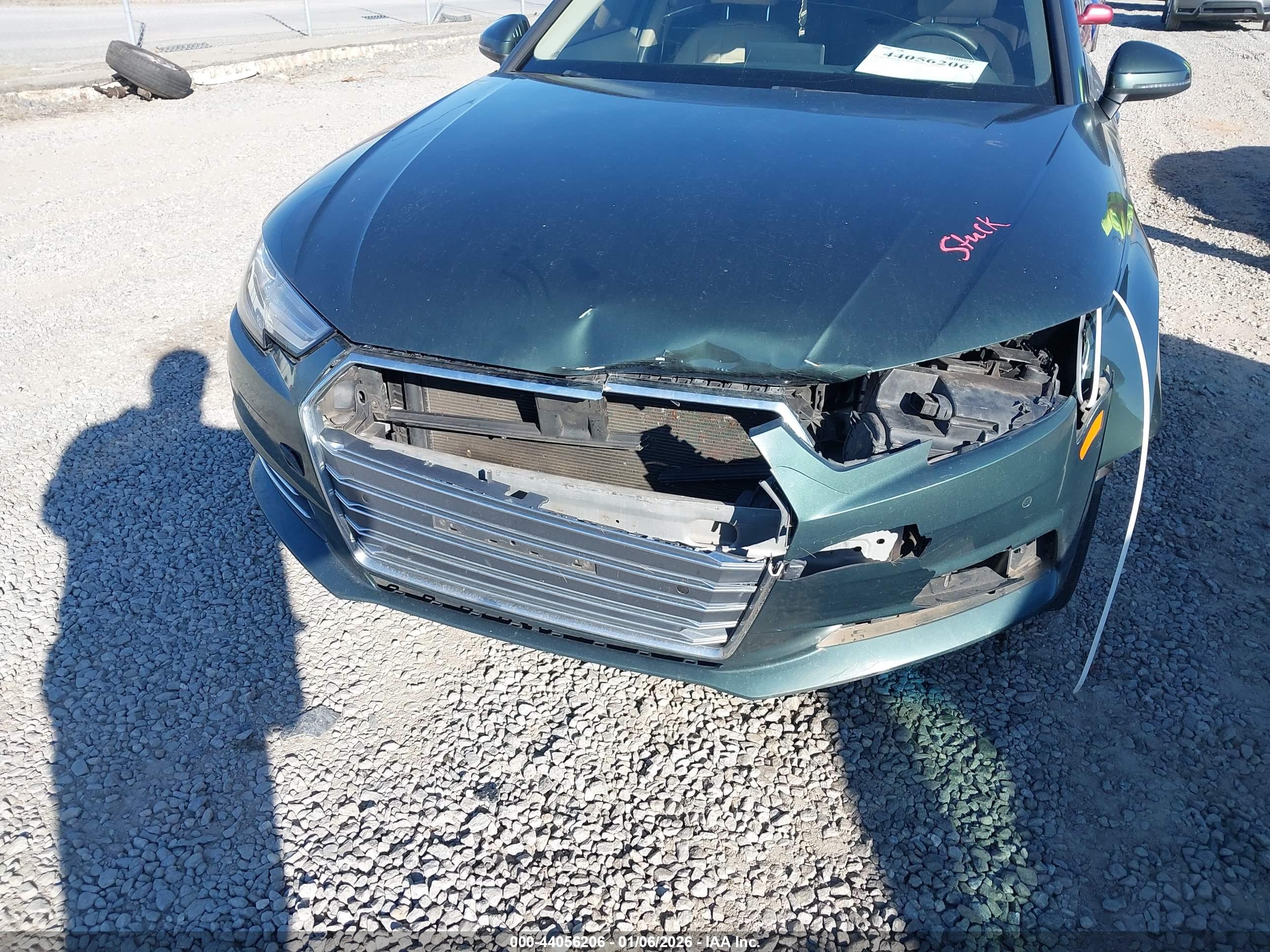 AUDI A4 image 6